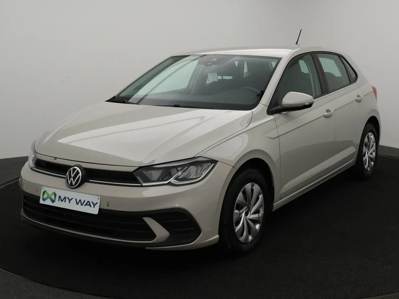 Volkswagen-Polo-image-0