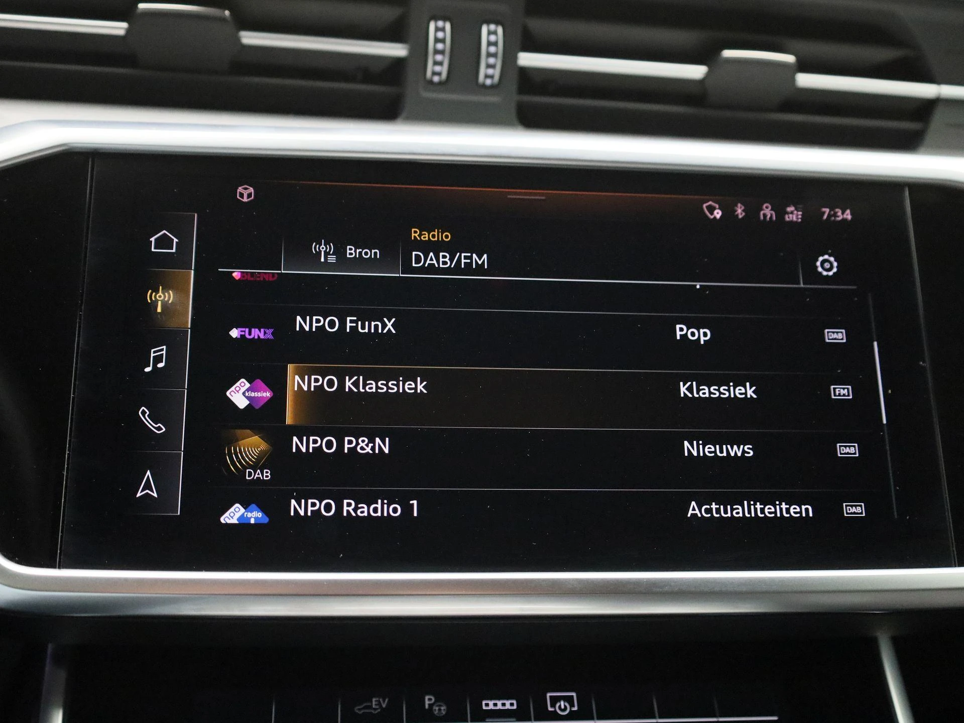 Audi-A6-image-22