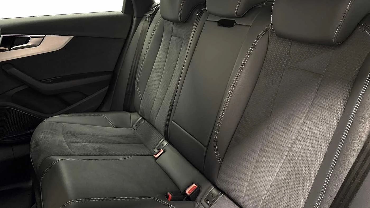 Audi-A4-image-6