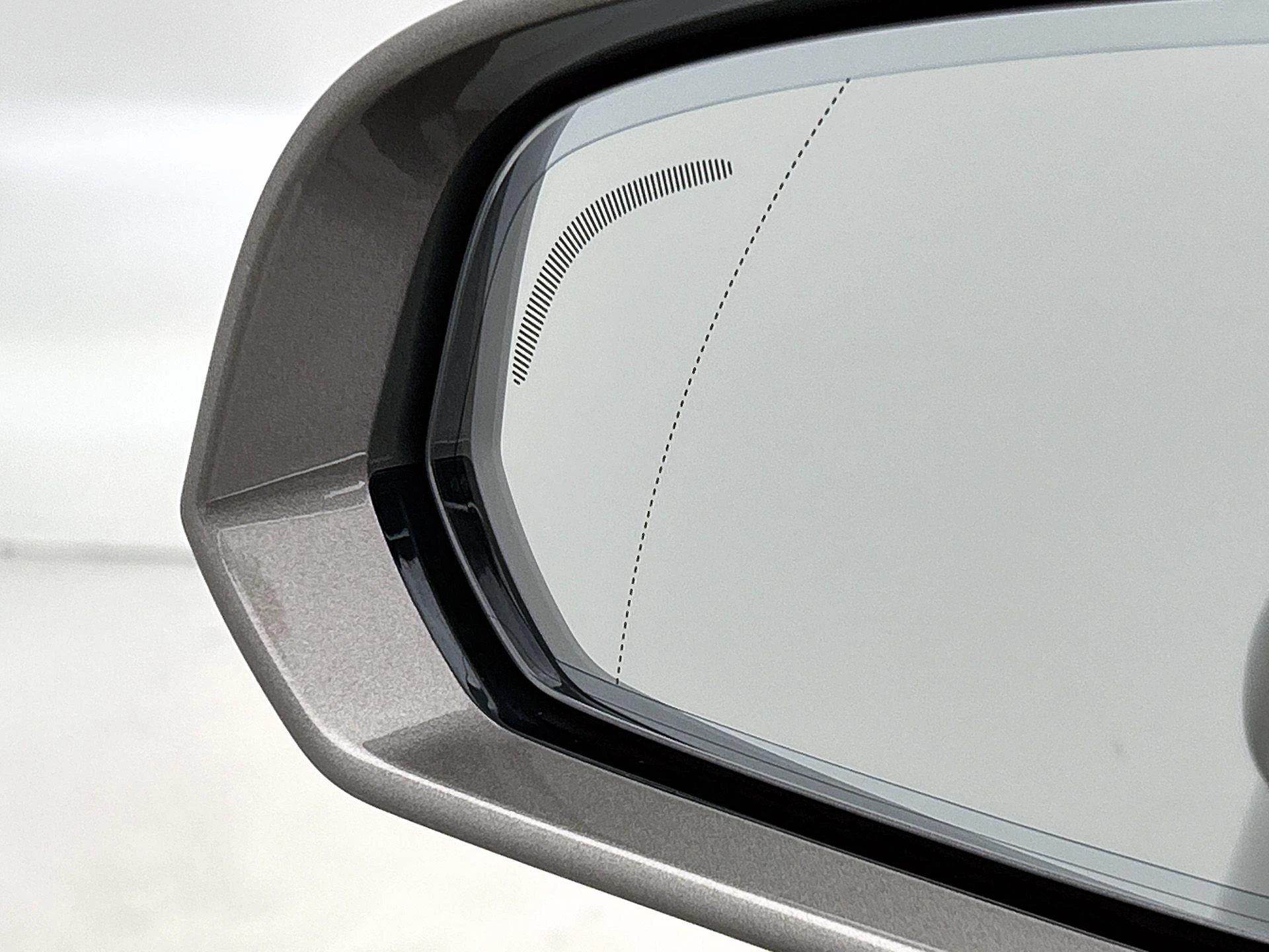 Volvo-V90-image-27