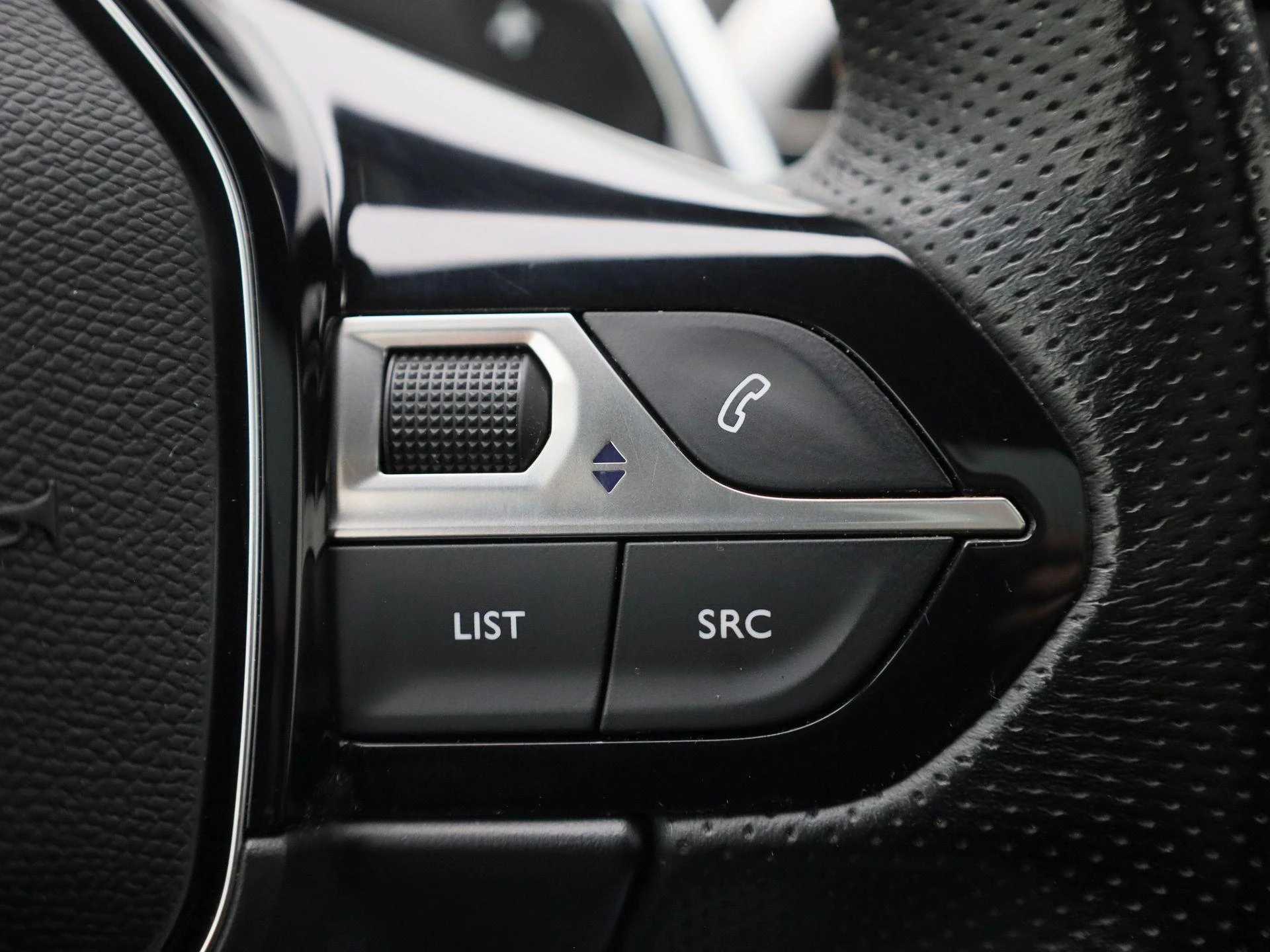 Peugeot-3008-image-29