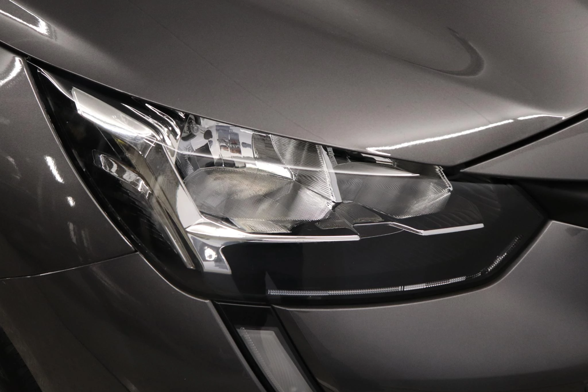 Peugeot-208-image-8