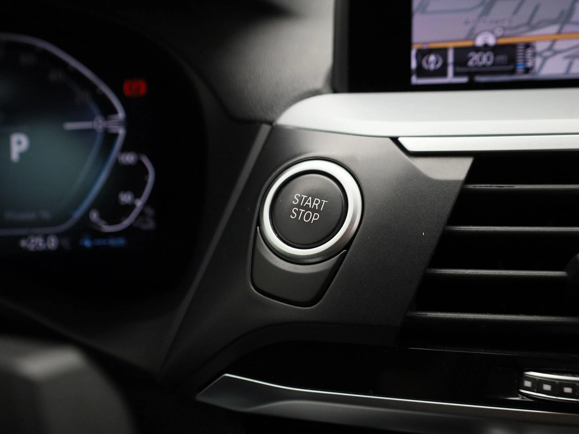 BMW-X3-image-24