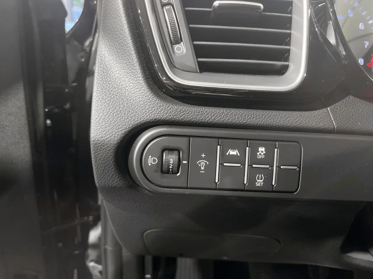 Kia-Ceed Sportswagon-image-16