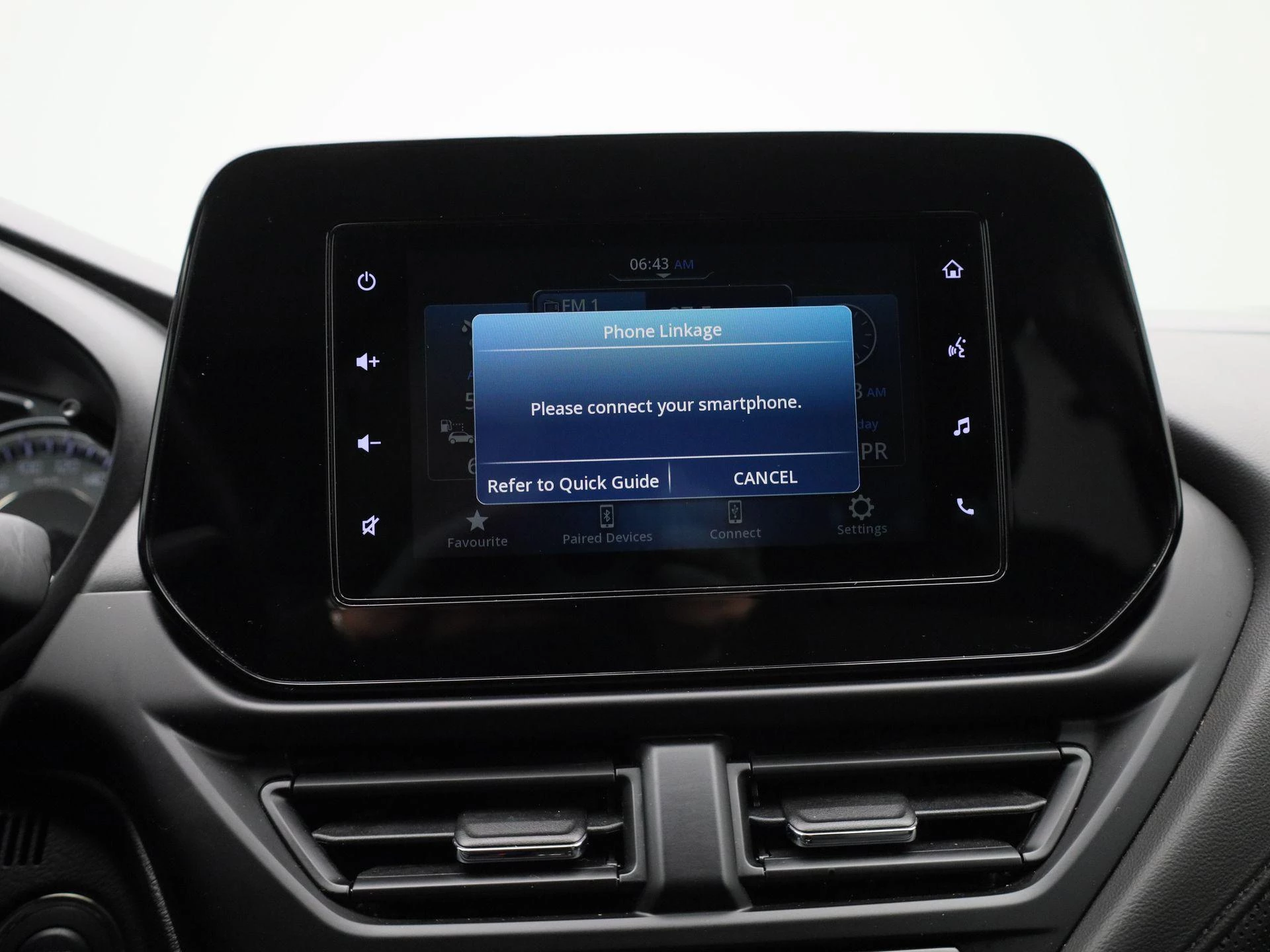 Suzuki-S-Cross-image-23