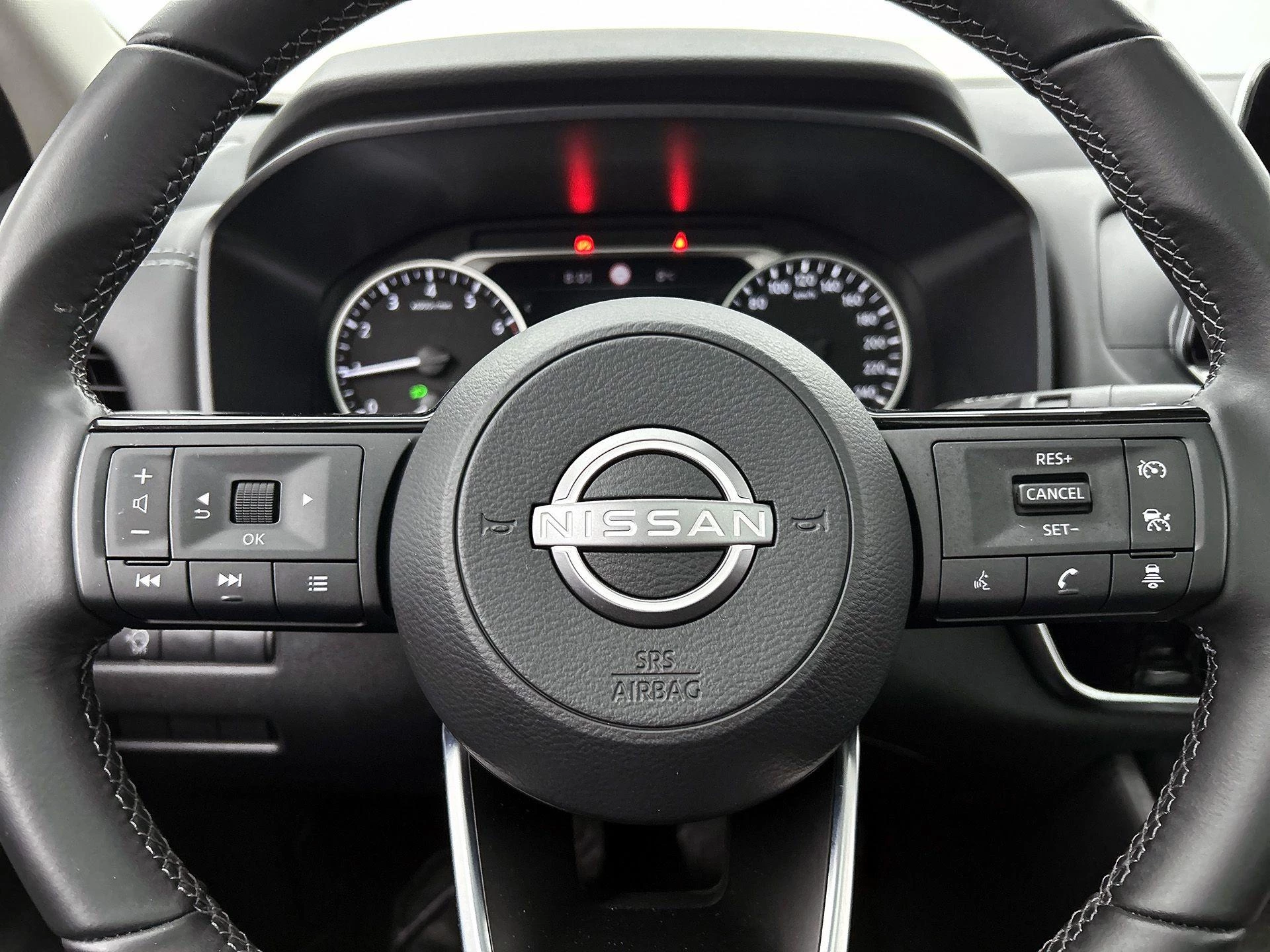 Nissan-QASHQAI-image-37