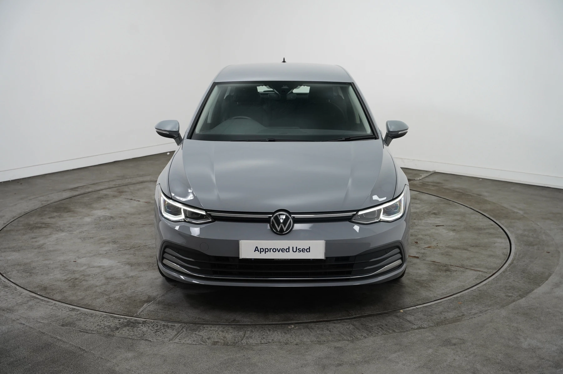 Volkswagen-Golf-image-38