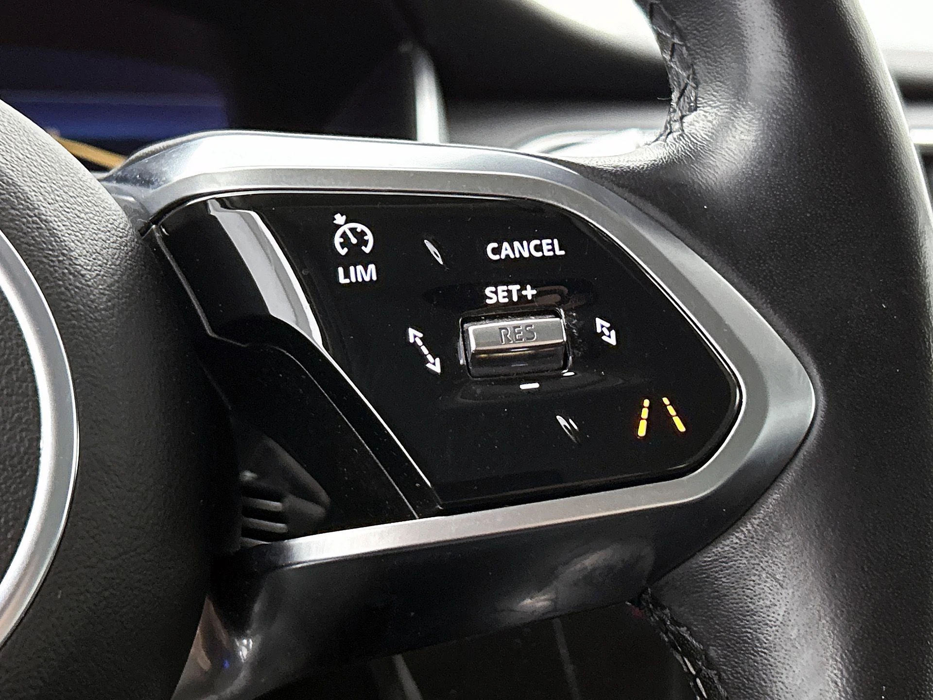 Jaguar-I-PACE-image-5