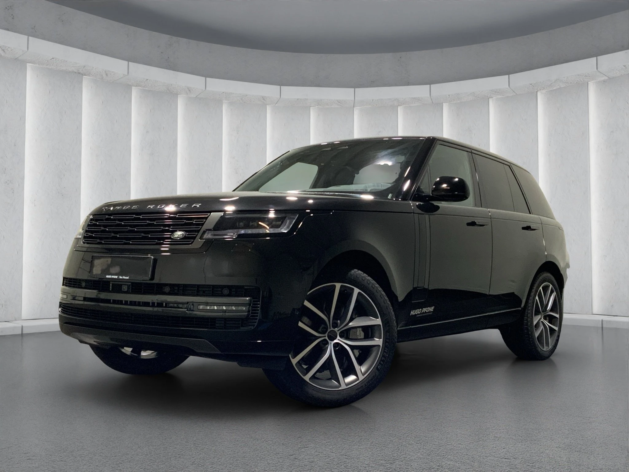 Land Rover-Range Rover-image-0