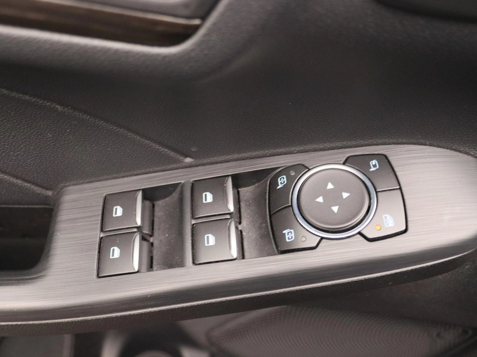 Ford-Kuga-image-22