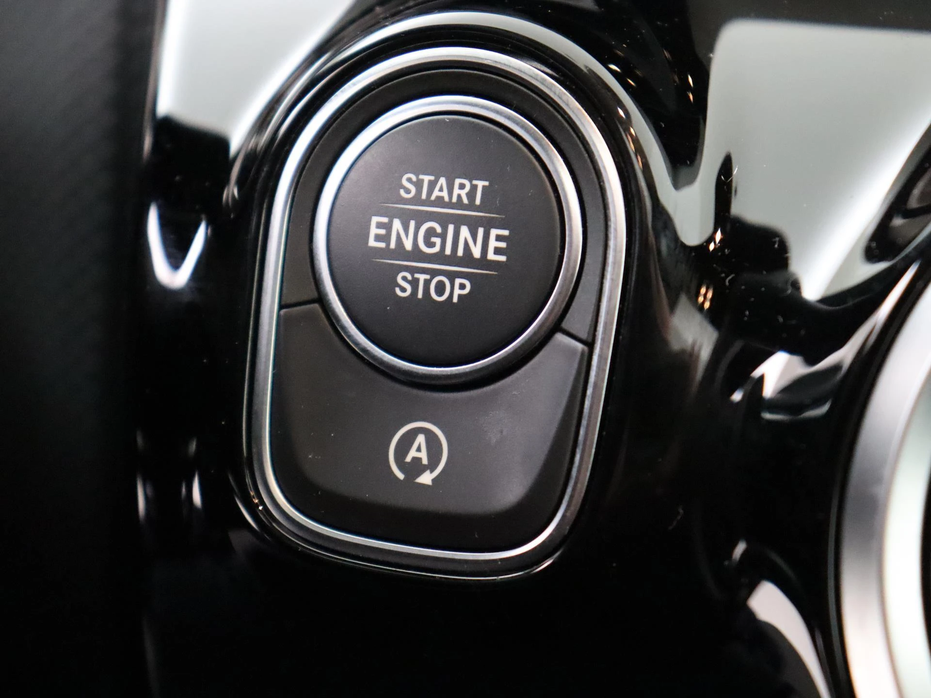 Mercedes-Benz-A-Klasse-image-25