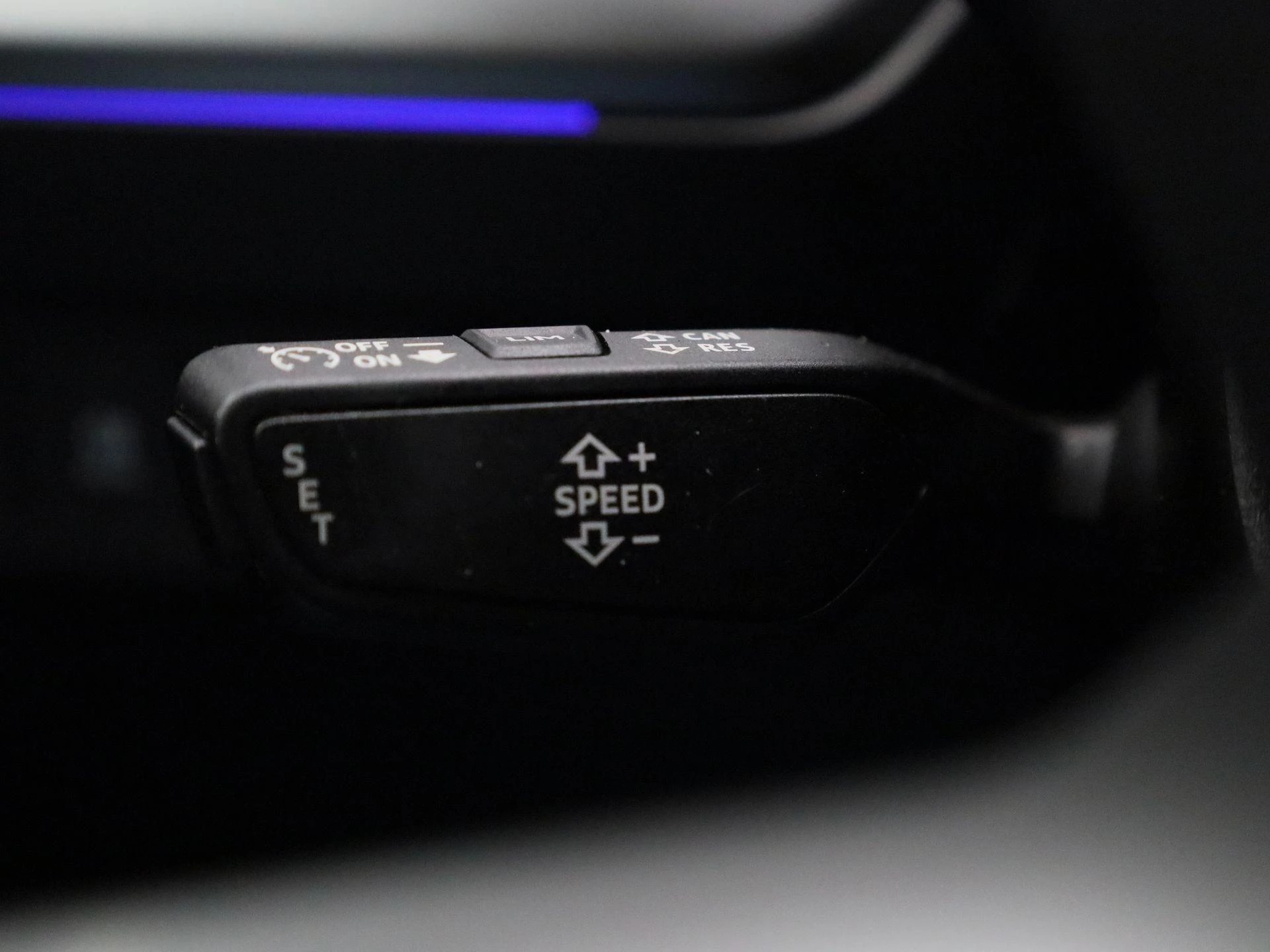 Audi-Q4 Sportback e-tron-image-28