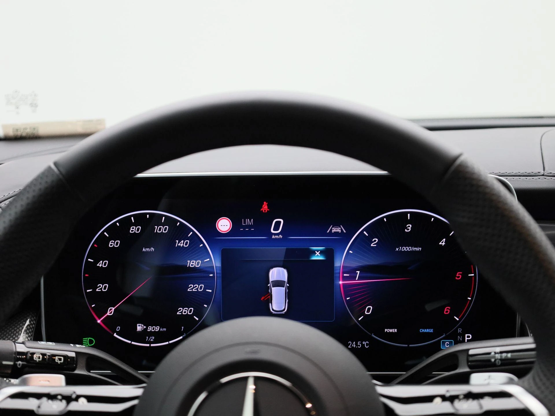 Mercedes-Benz-GLC-image-7