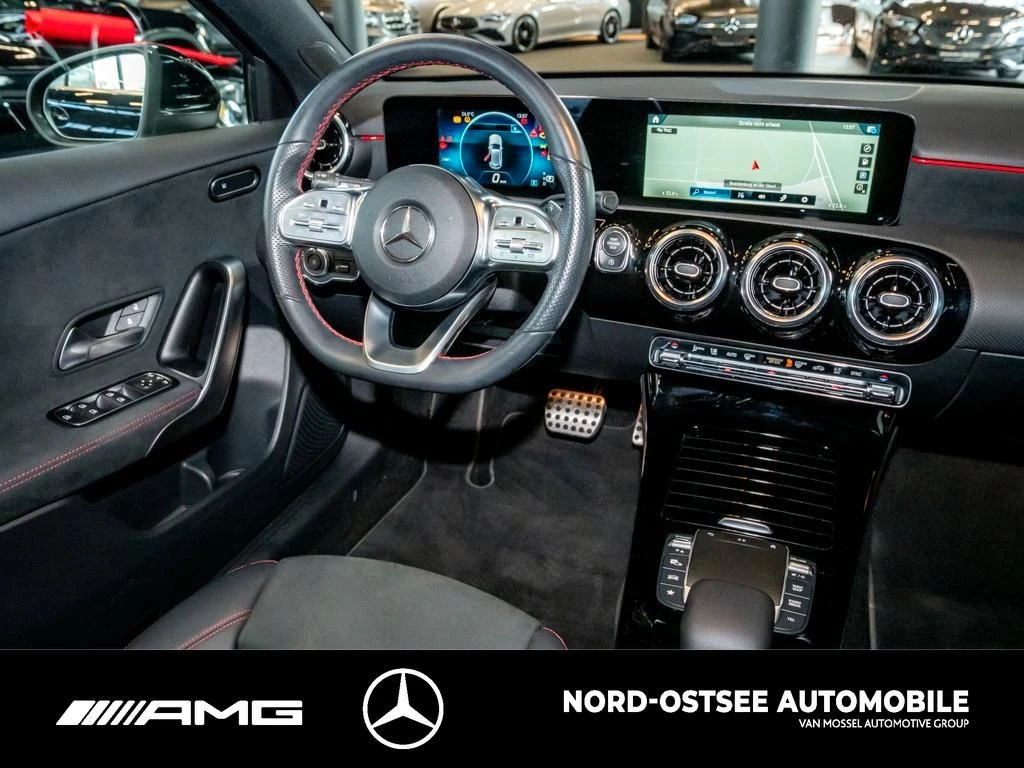 Mercedes-Benz A-Klasse 200 d AMG NAVI TEMPO LED SHZ KAMERA AMG Line