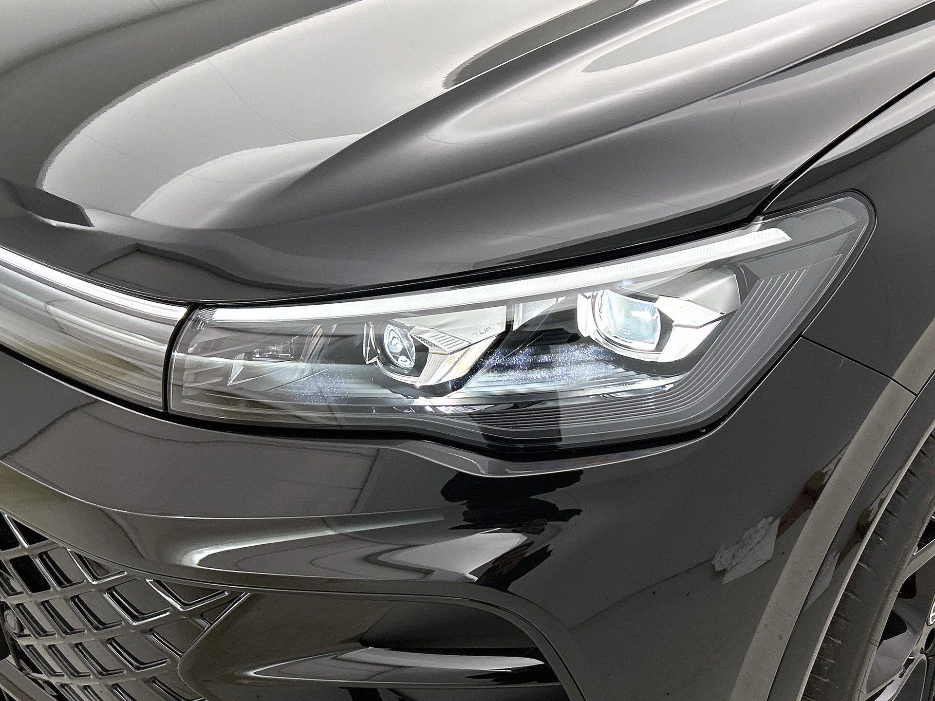 Volkswagen-Tiguan-image-22
