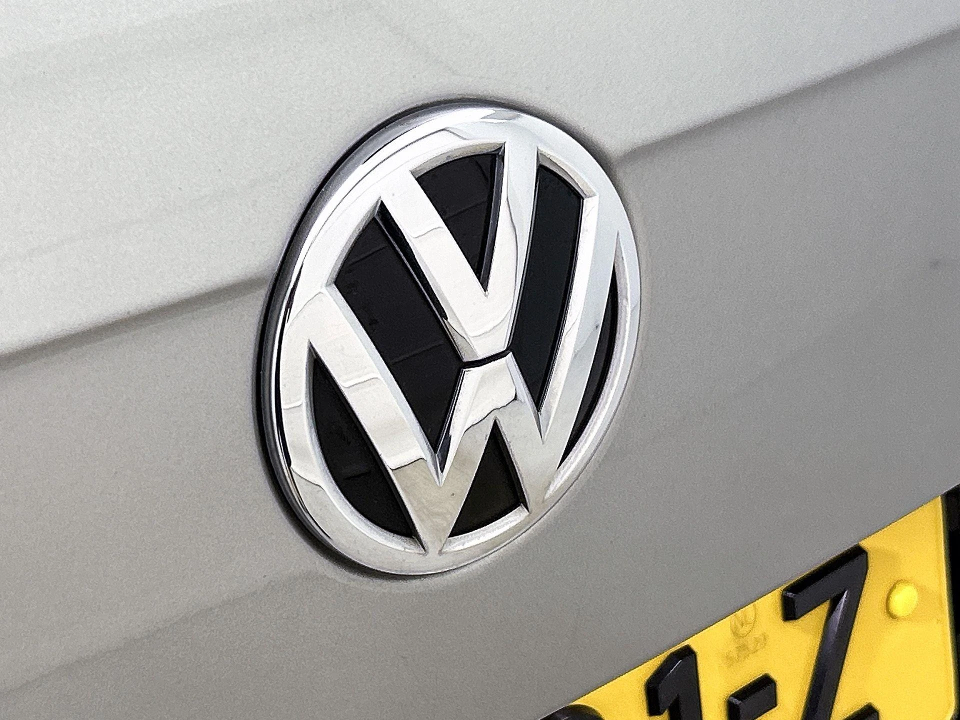 Volkswagen-Tiguan-image-29