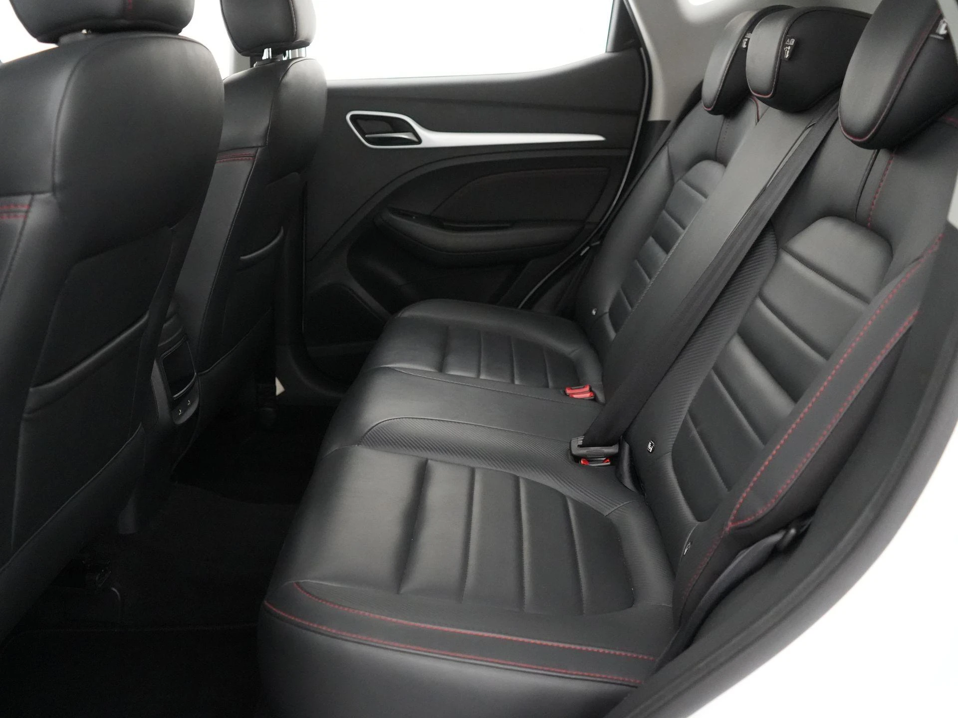 MG-ZS-image-14