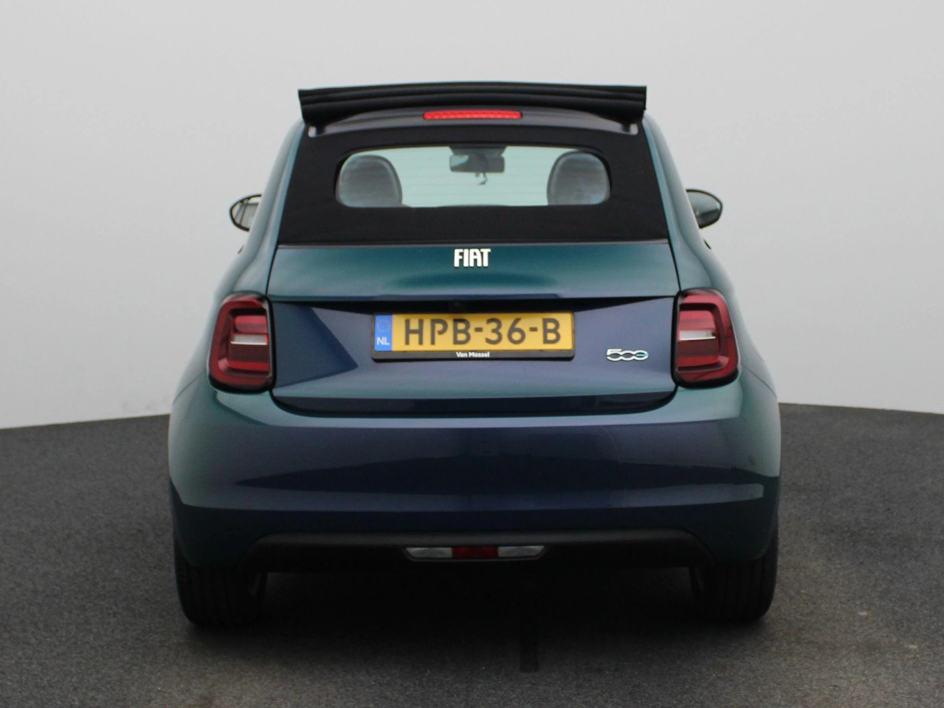 Fiat-500C-image-4
