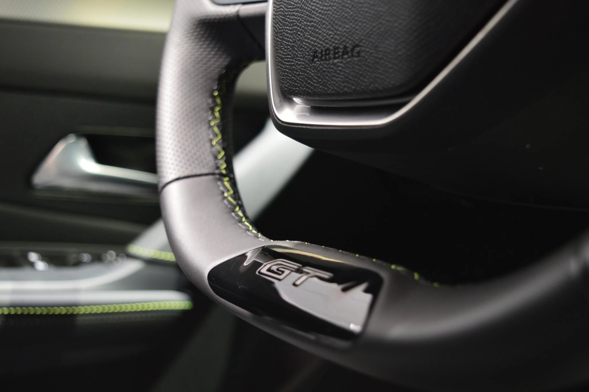 Peugeot-408-image-20