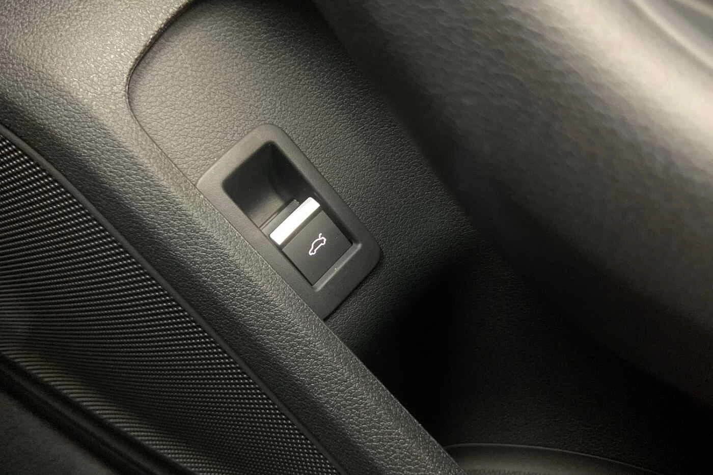 Audi-A4-image-27