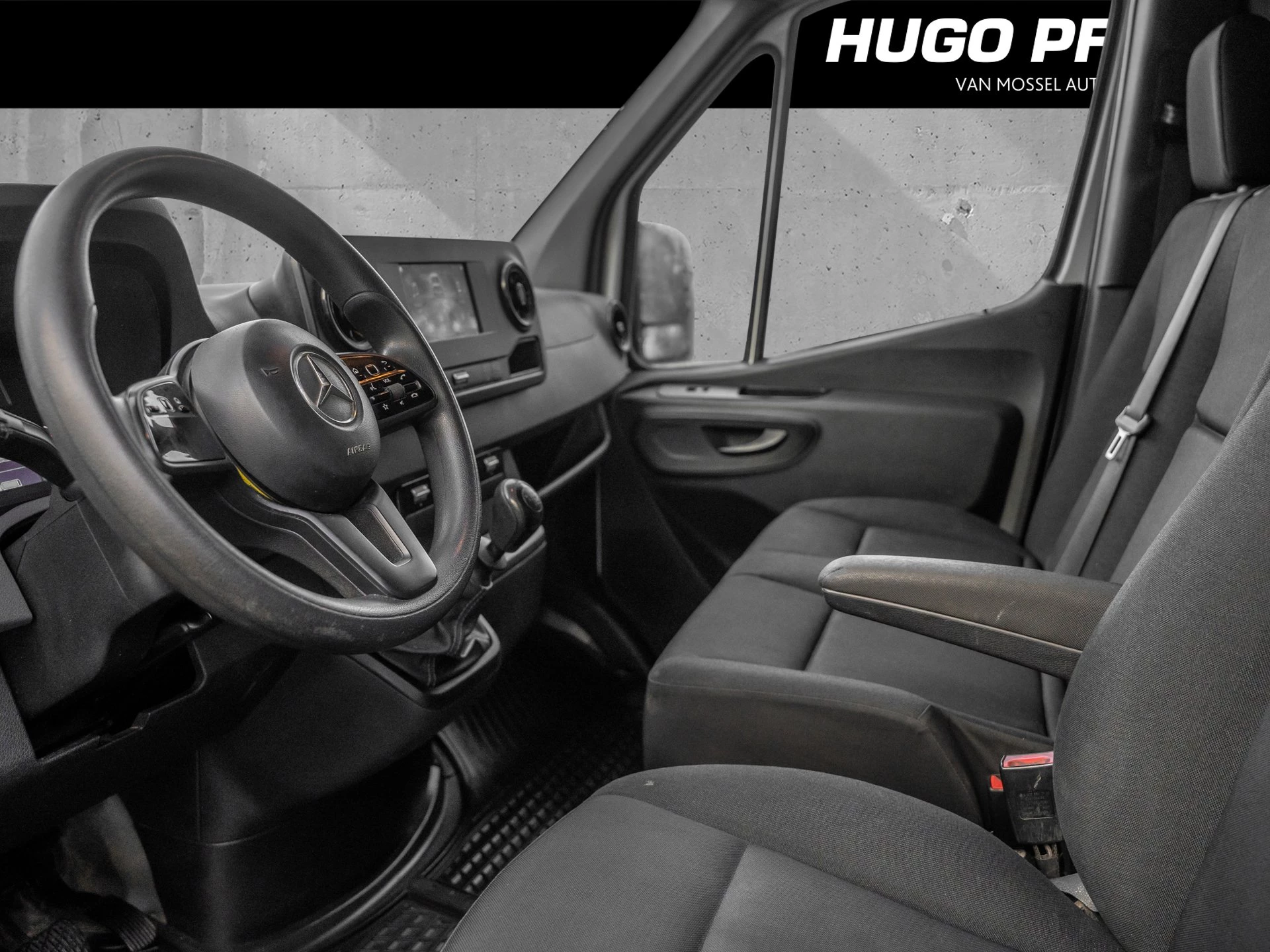 Mercedes-Benz-Sprinter-image-5