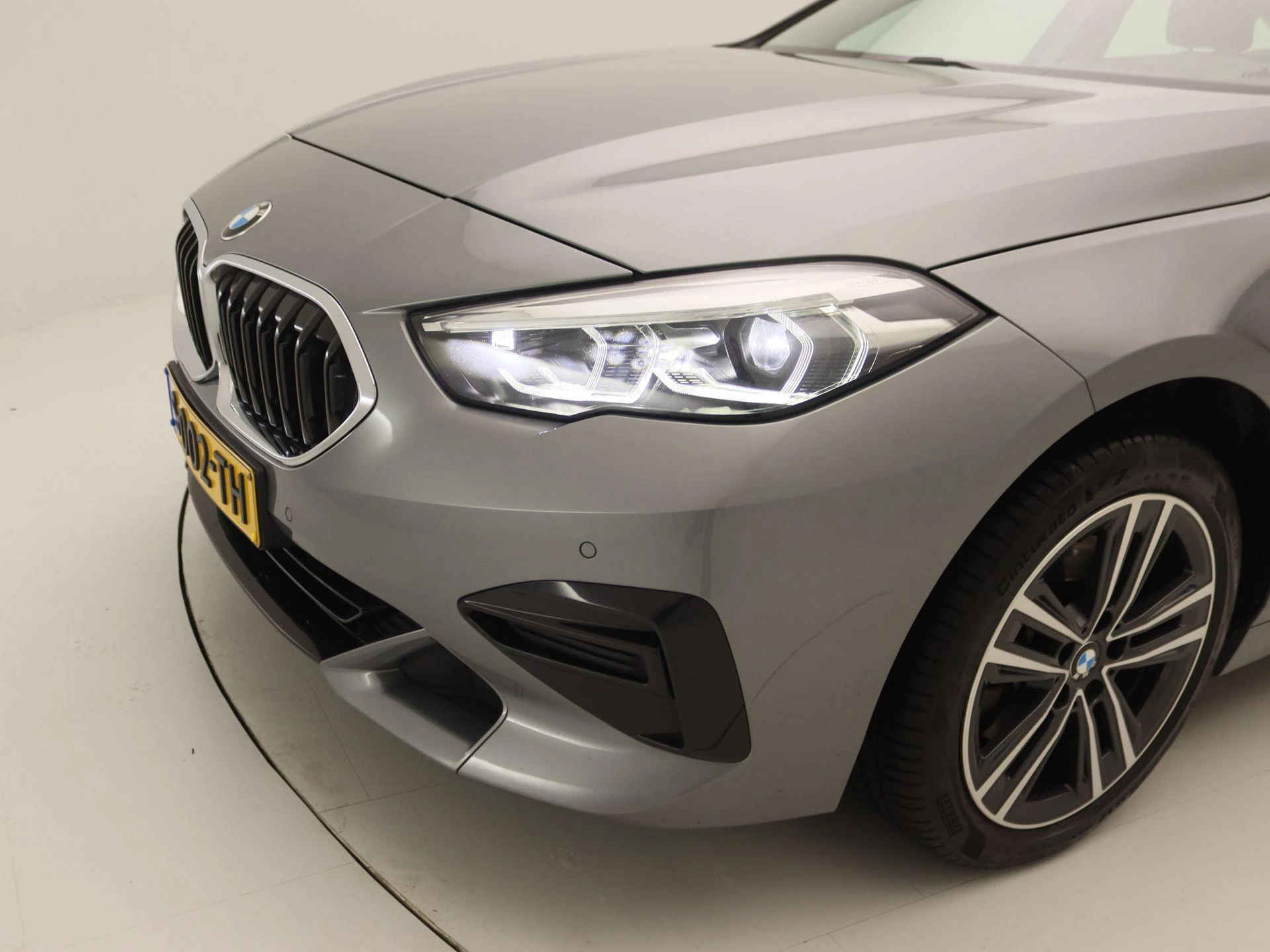 BMW-2 Serie-image-15