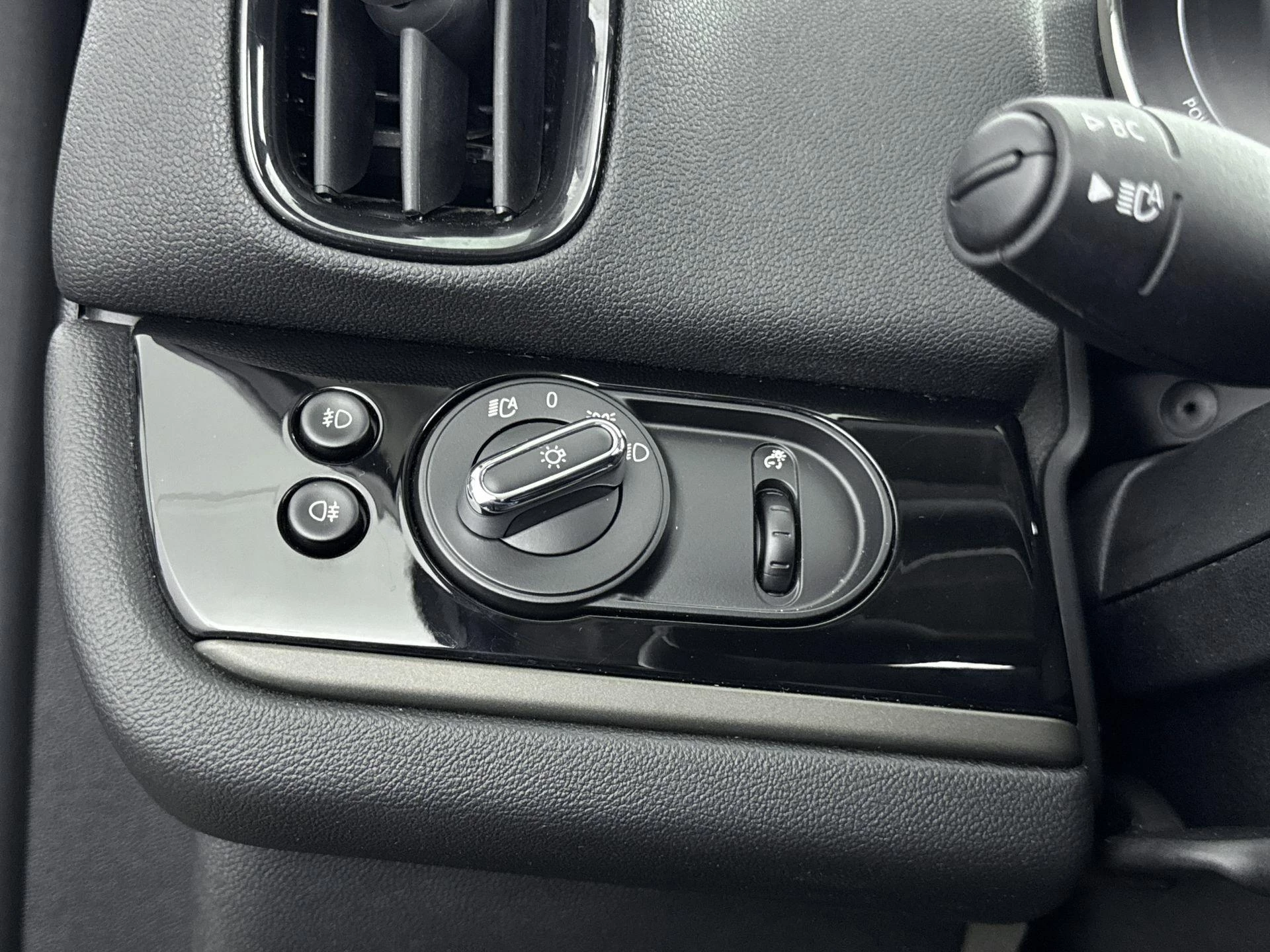 MINI-Countryman-image-20