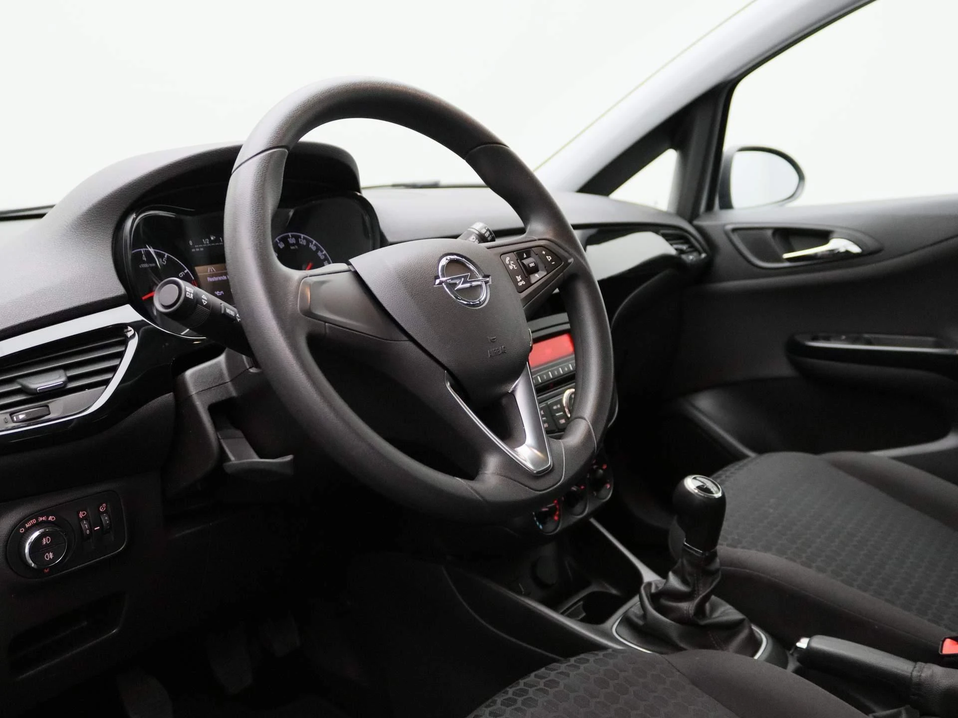 Opel-Corsa-image-8