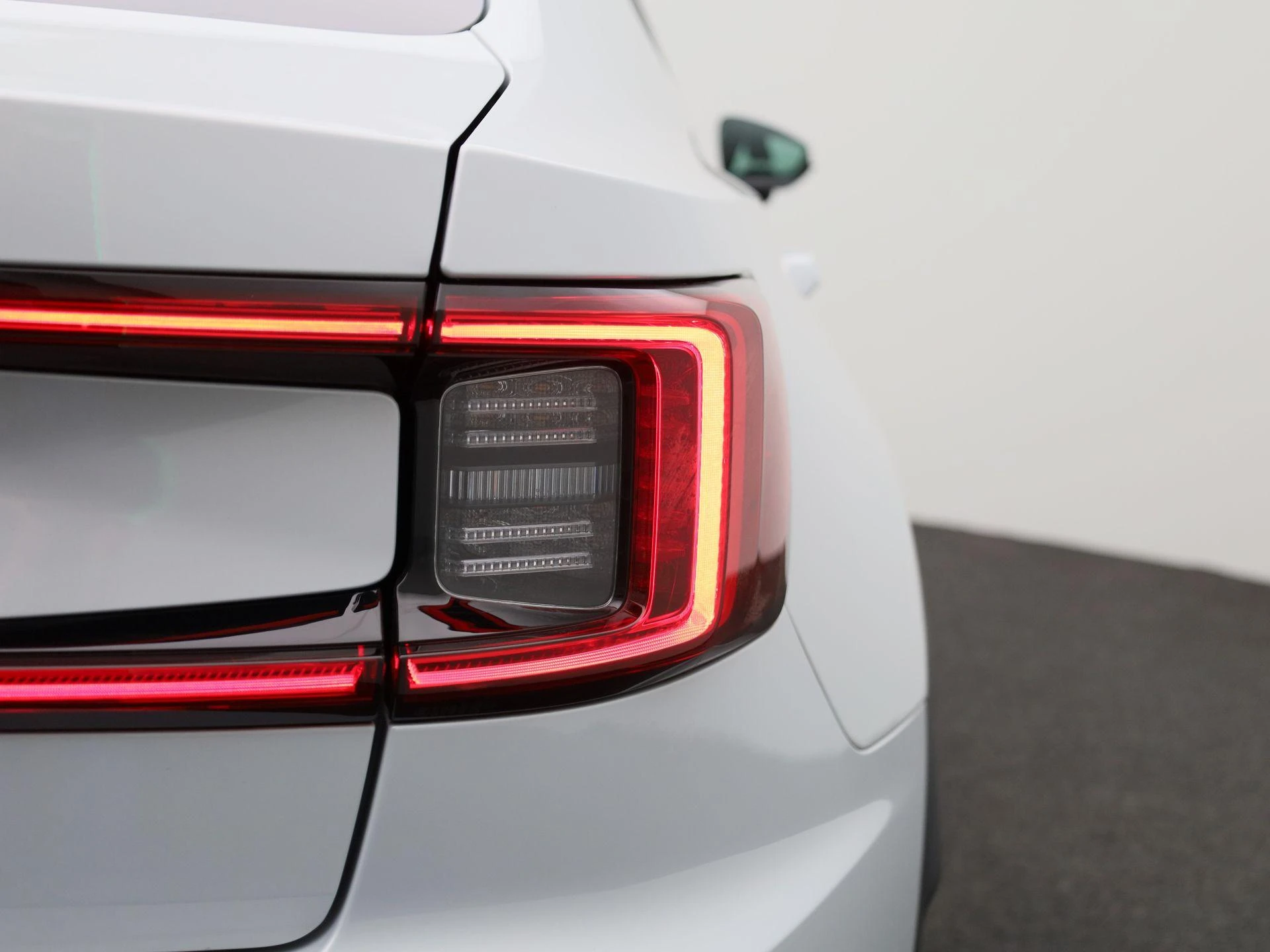 Polestar-2-image-42