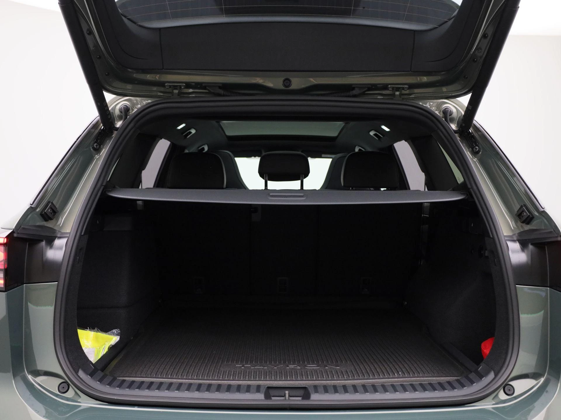 Volkswagen-Tayron-image-13