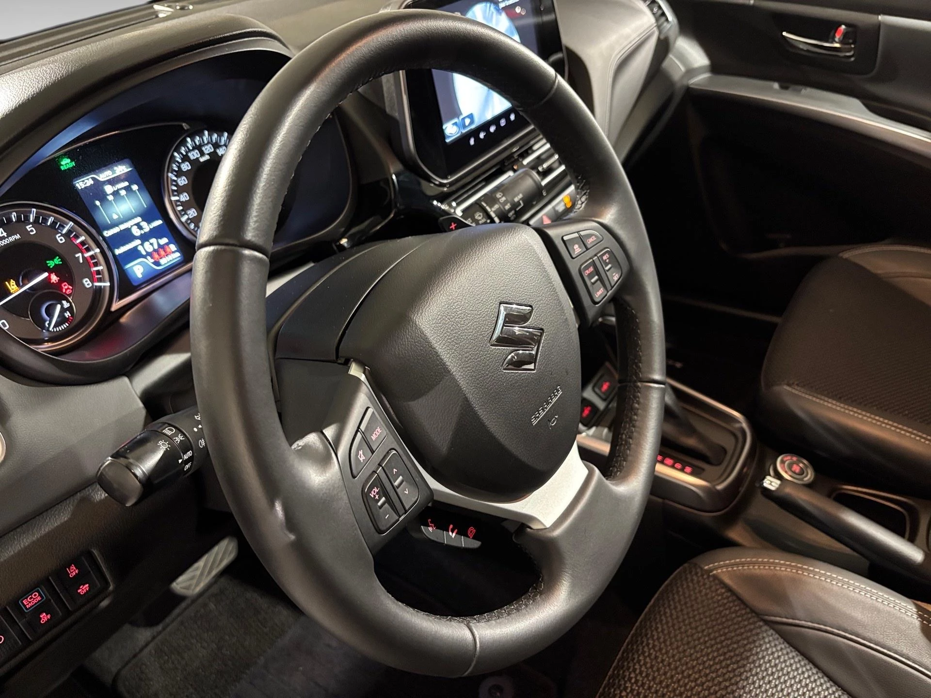 Suzuki-S-Cross-image-2