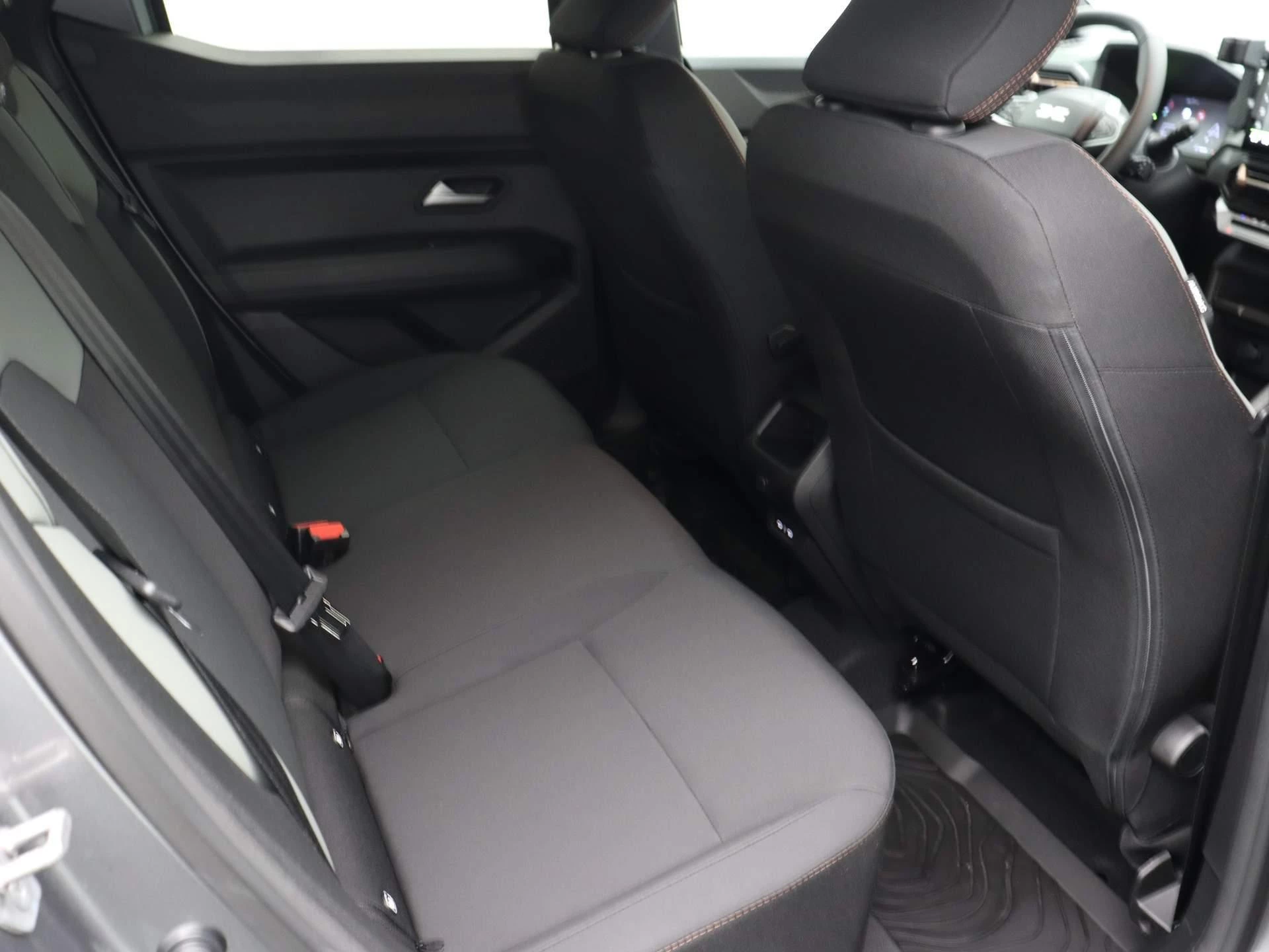 Dacia-Duster-image-23