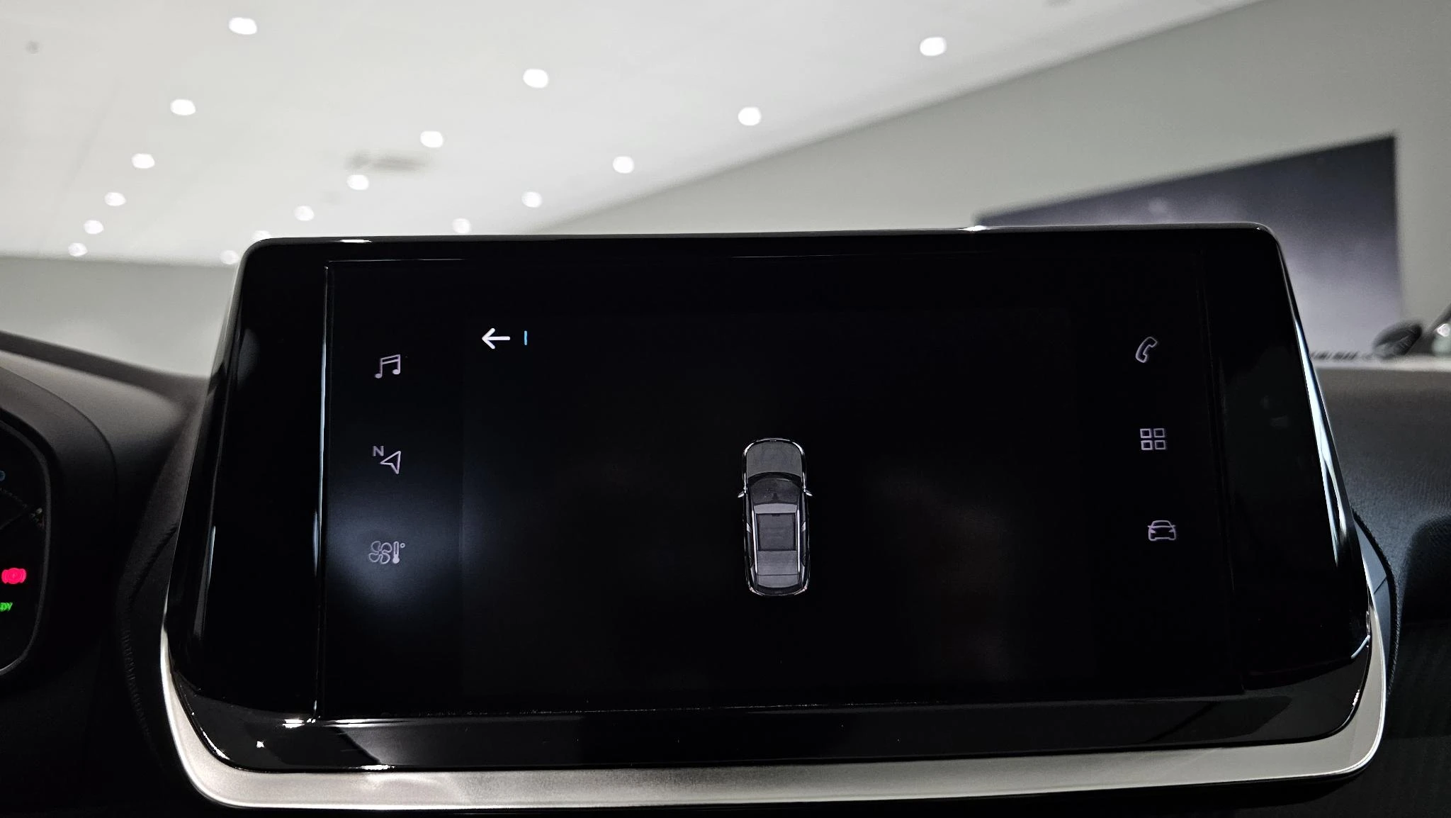 Peugeot-e-2008-image-16