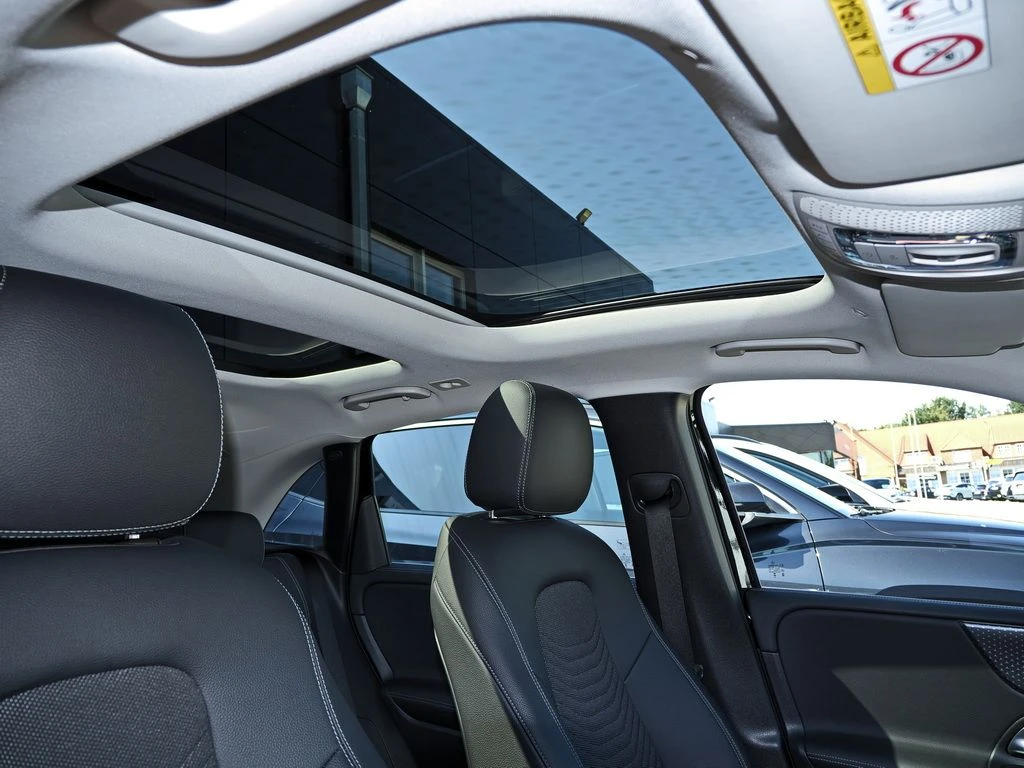 Mercedes-Benz-B-Klasse 180 d-image-13
