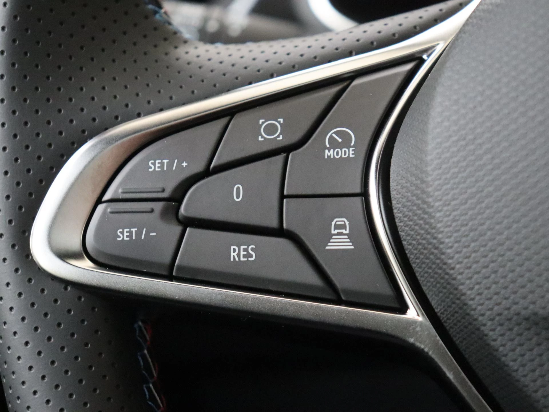 Renault-Captur-image-16