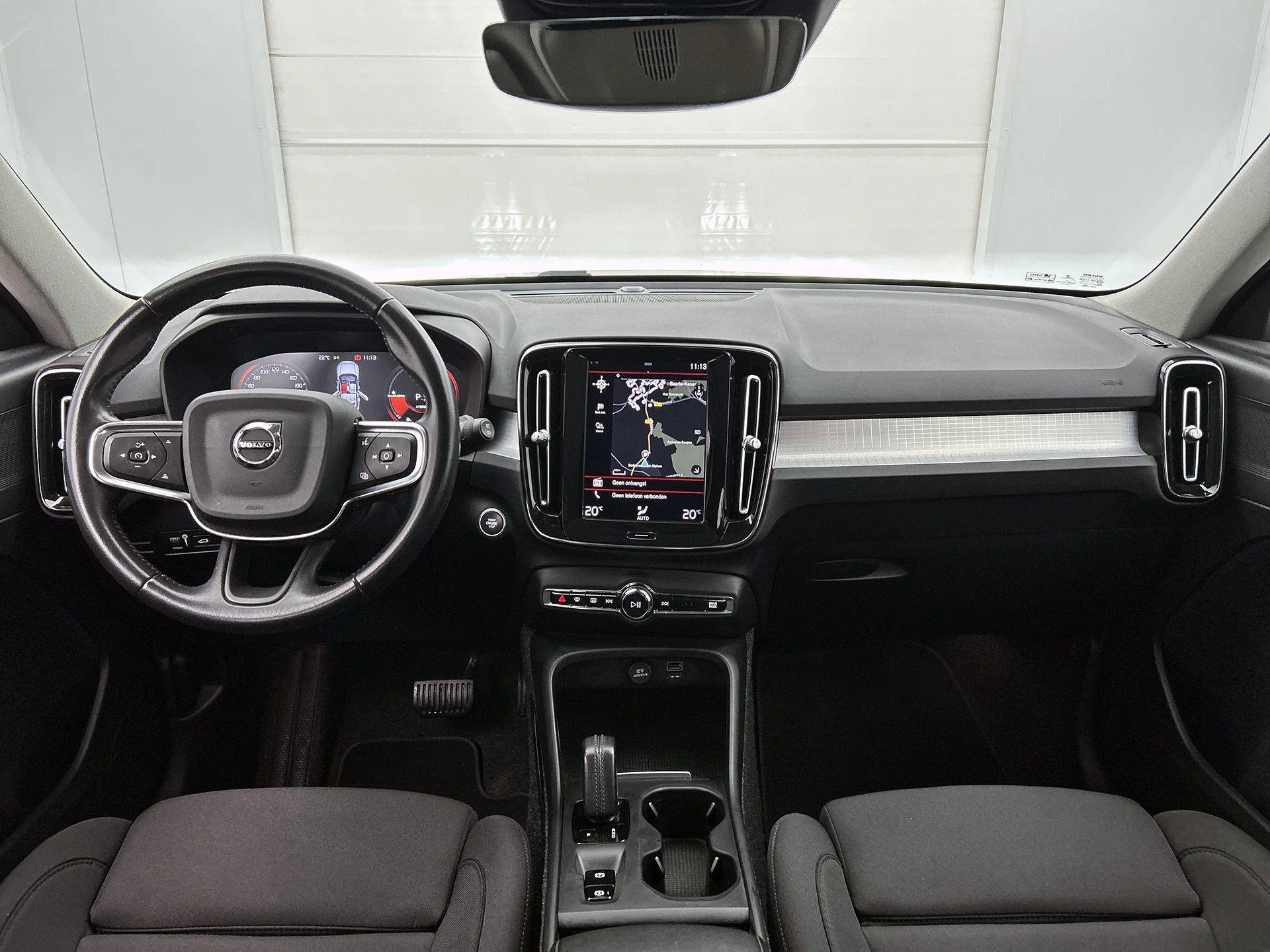 Volvo-XC40-image-22