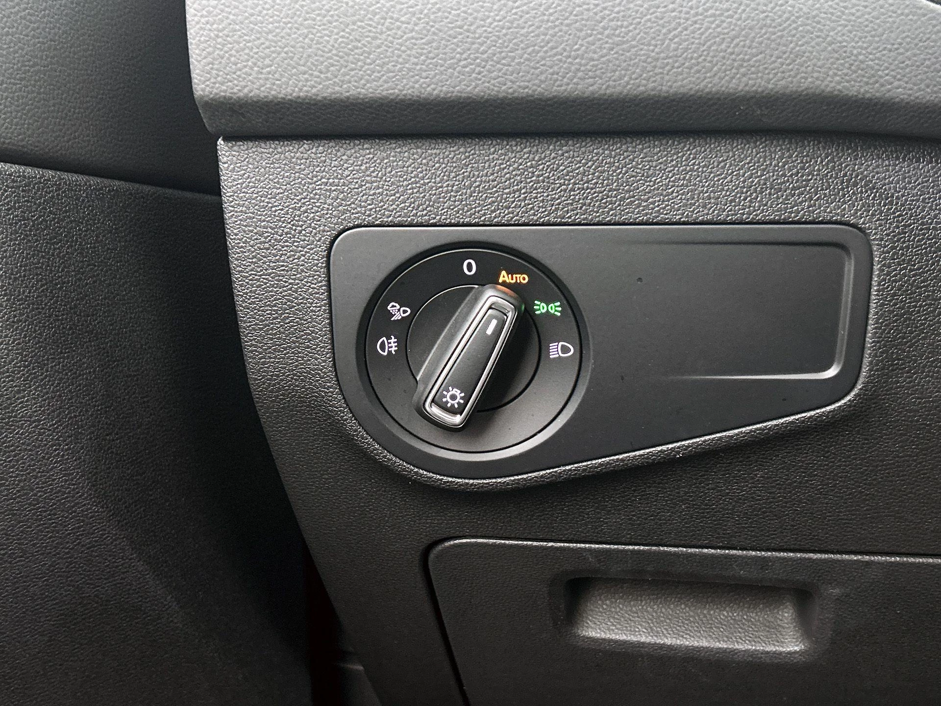 Volkswagen-Tiguan-image-22