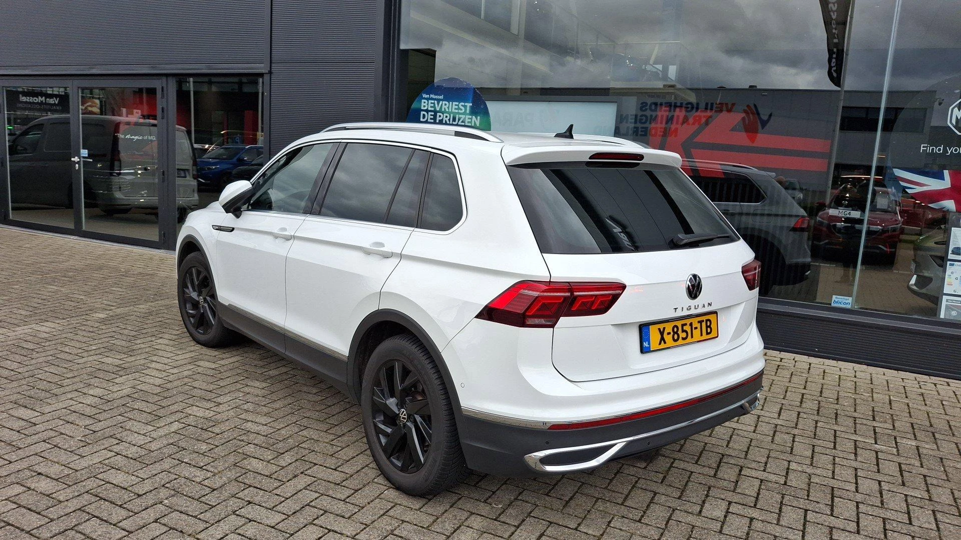 Volkswagen Tiguan 1.5 TSI Elegance | 150 PK |