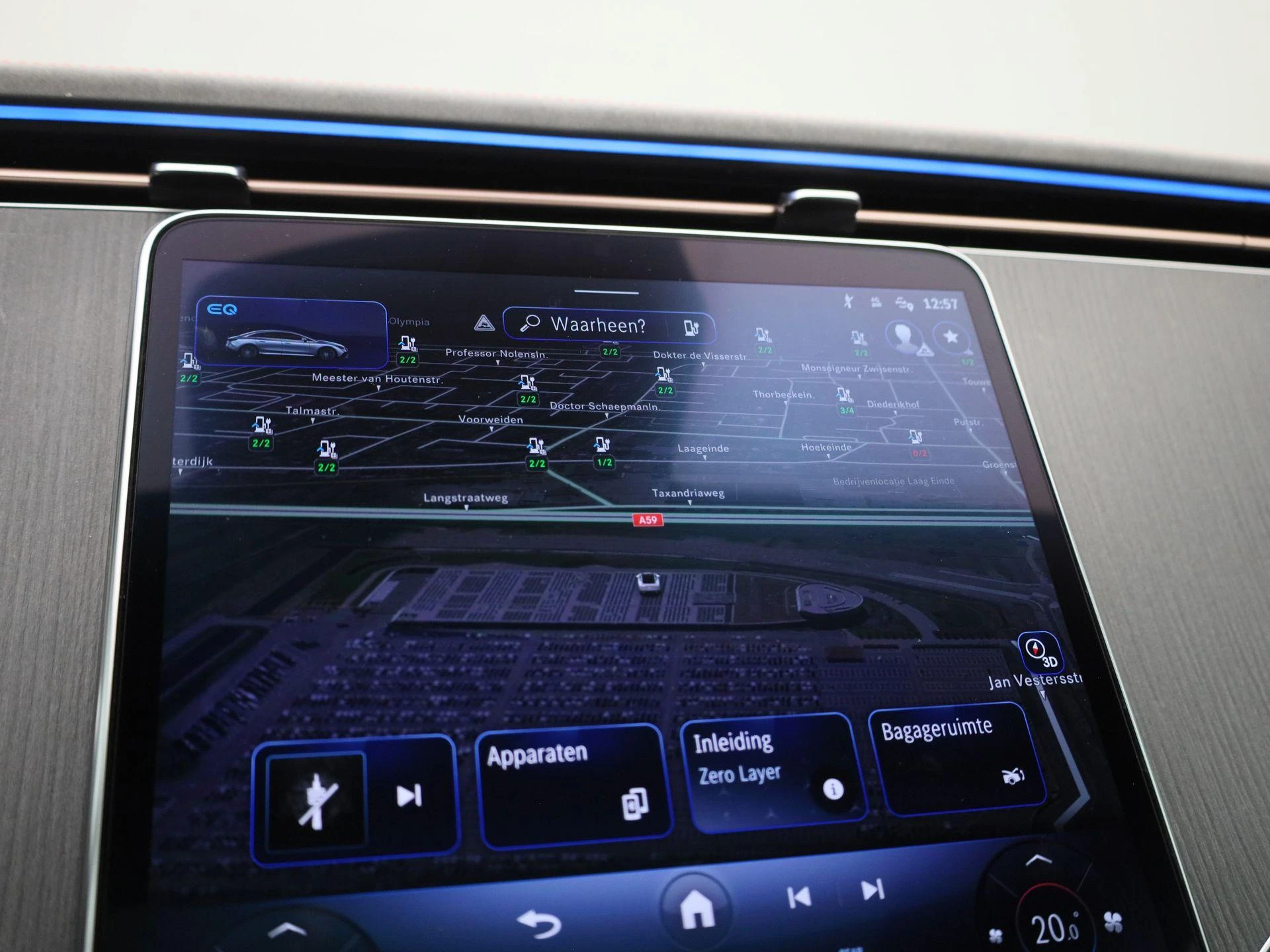 Mercedes-Benz-EQE-image-15