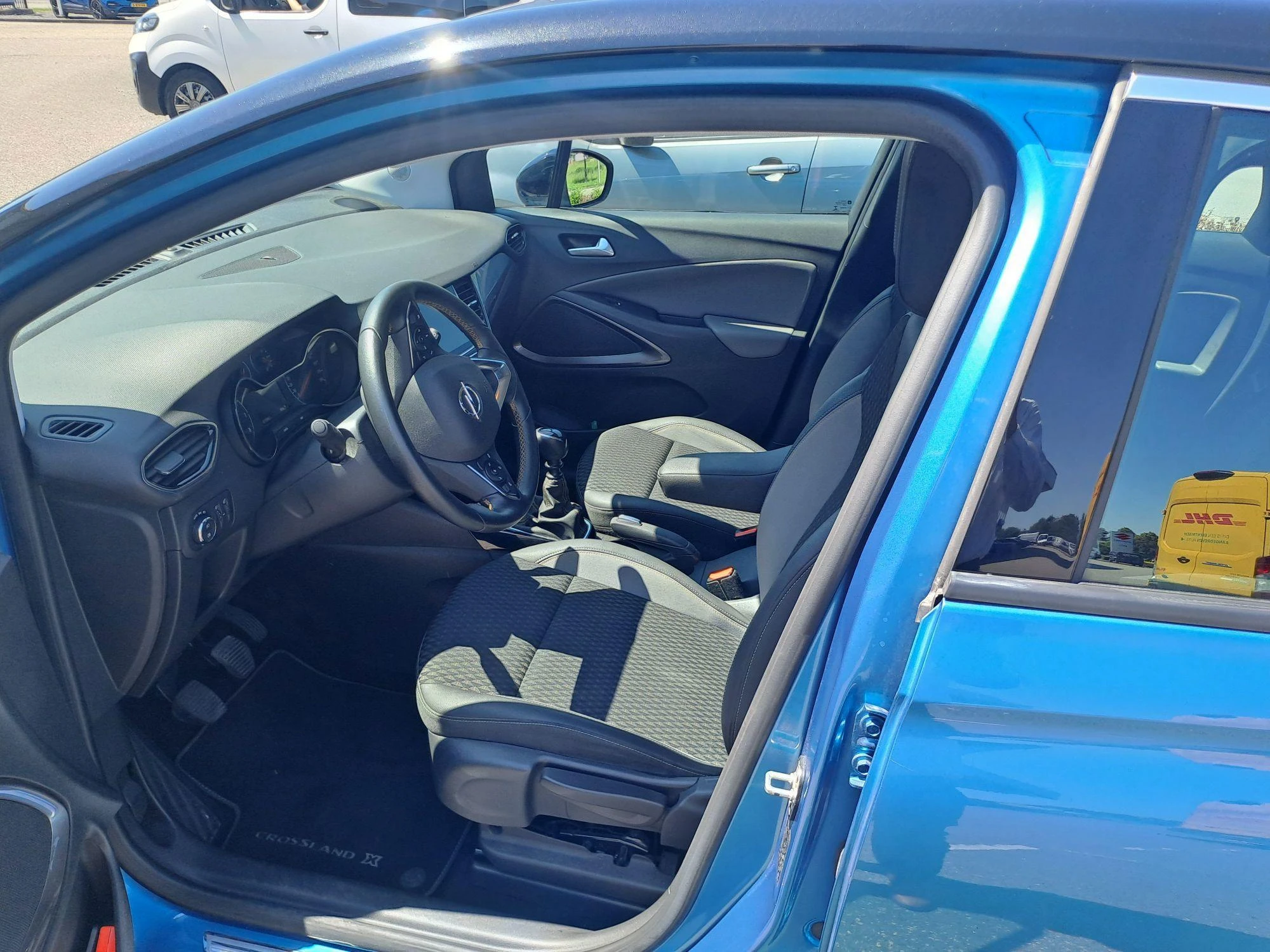 Opel-Crossland X-image-16