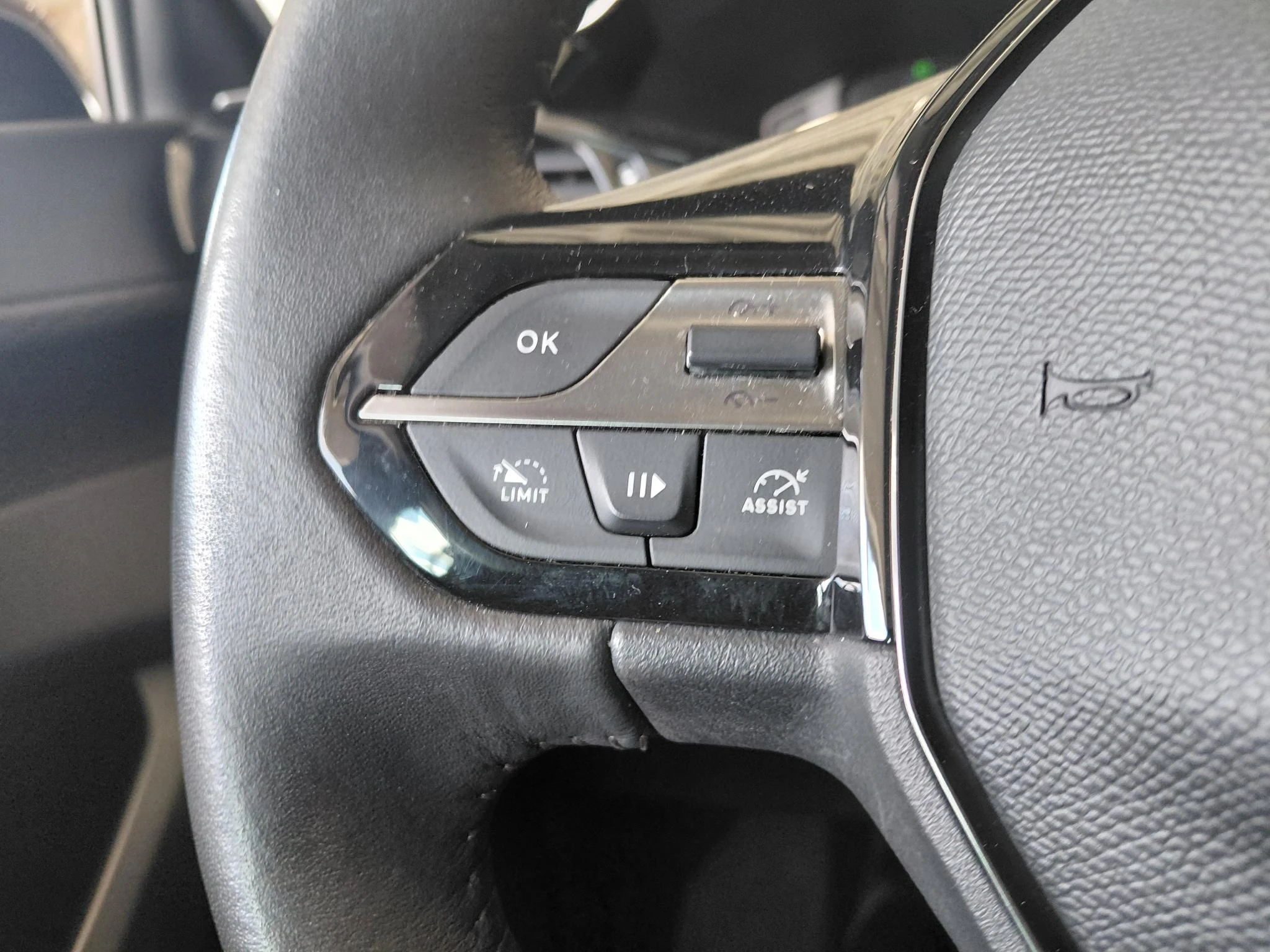 Peugeot-308-image-16