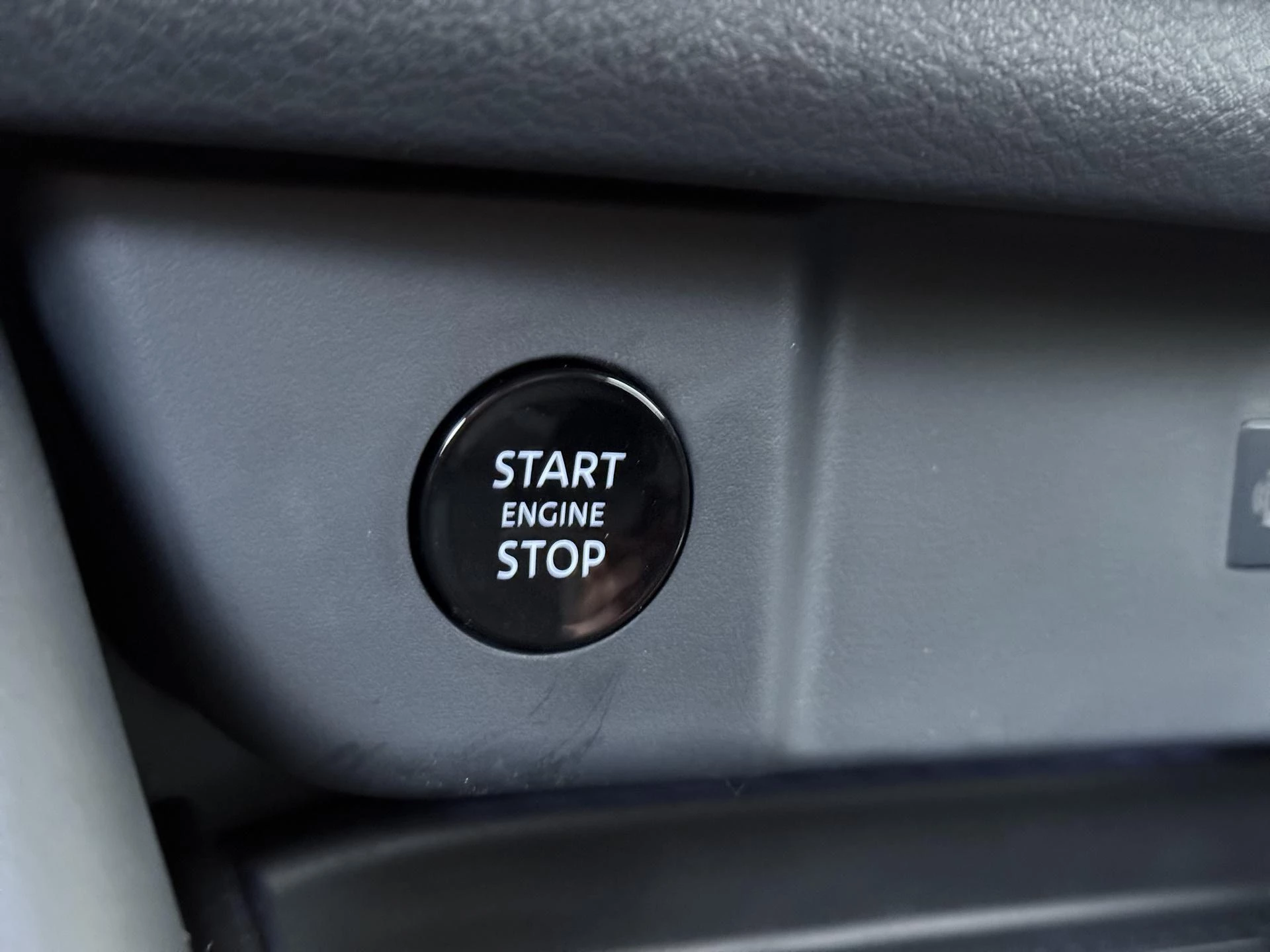 Nissan-QASHQAI-image-16