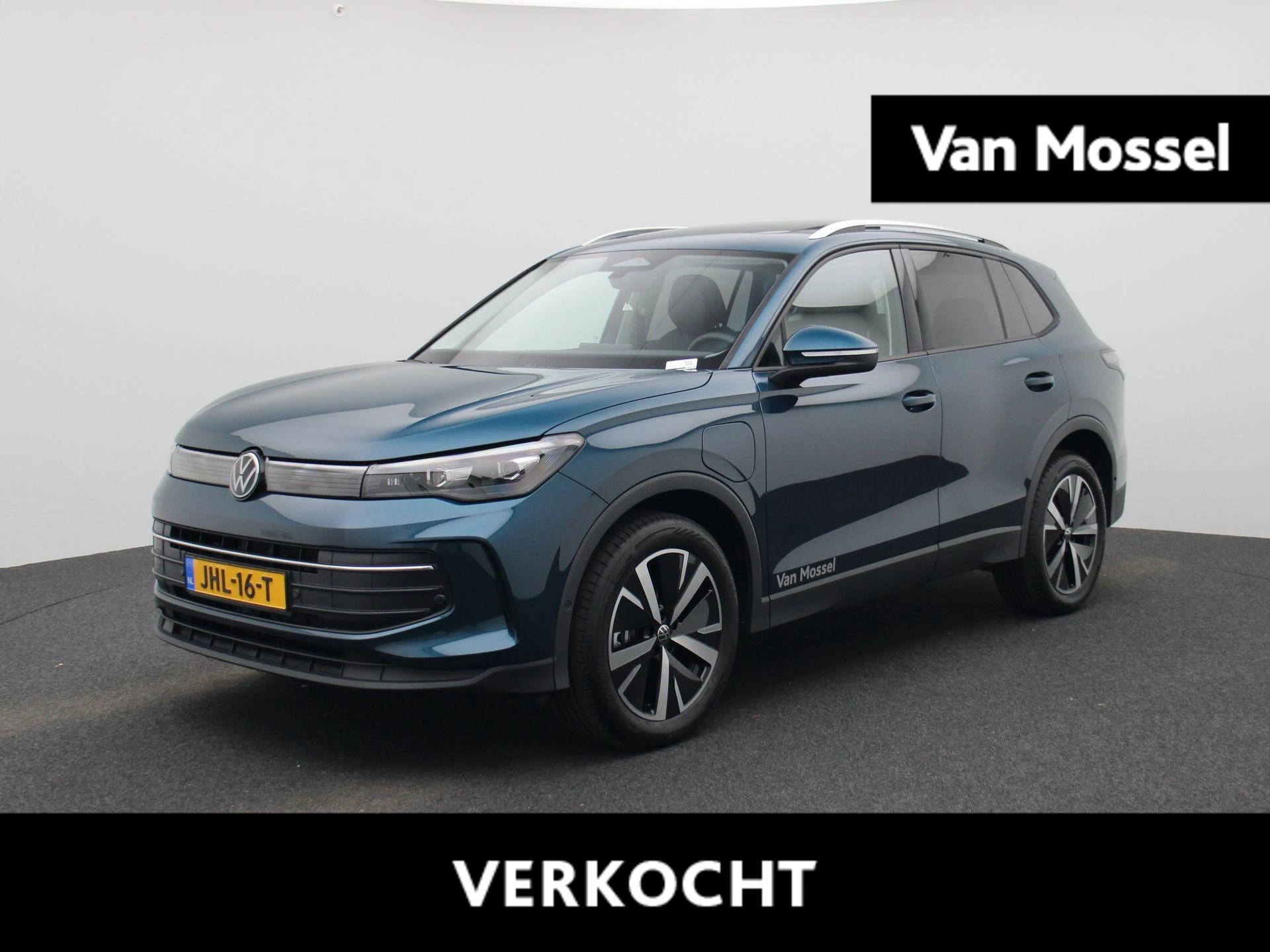 Volkswagen-Tiguan-image-0
