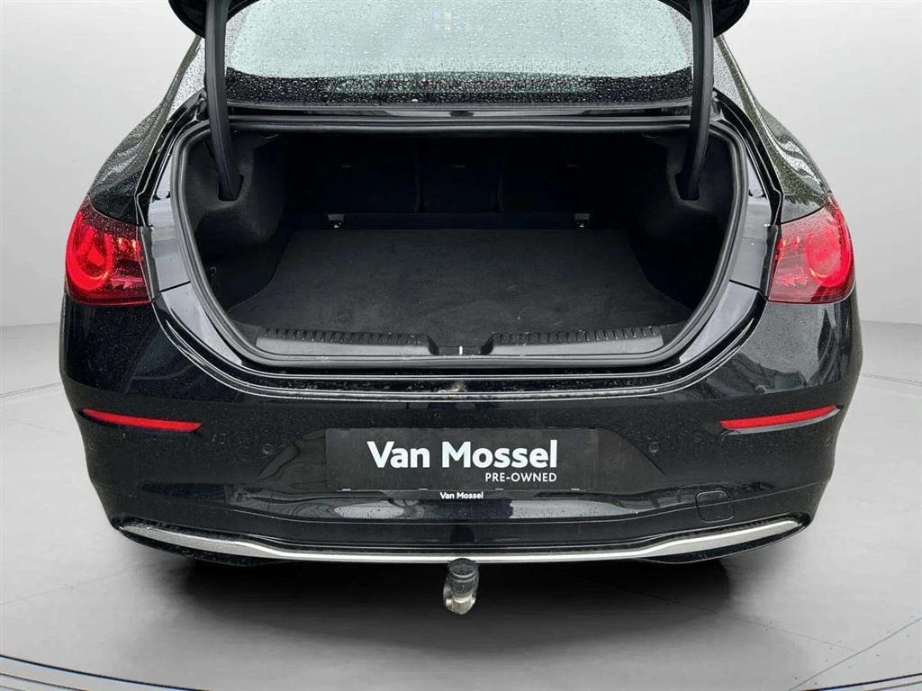 Mercedes-Benz-CLA-image-24