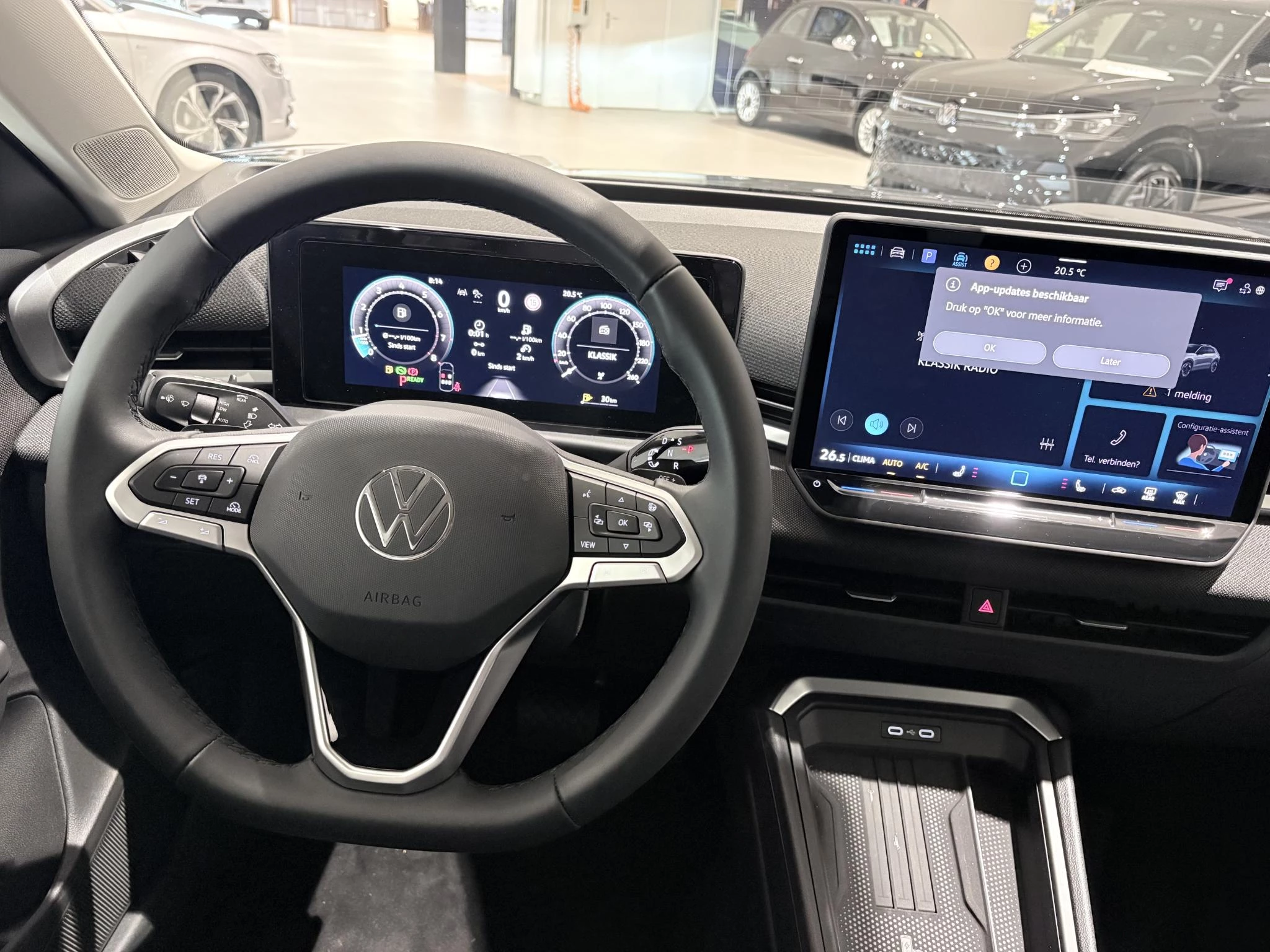 Volkswagen-T-Roc-image-18