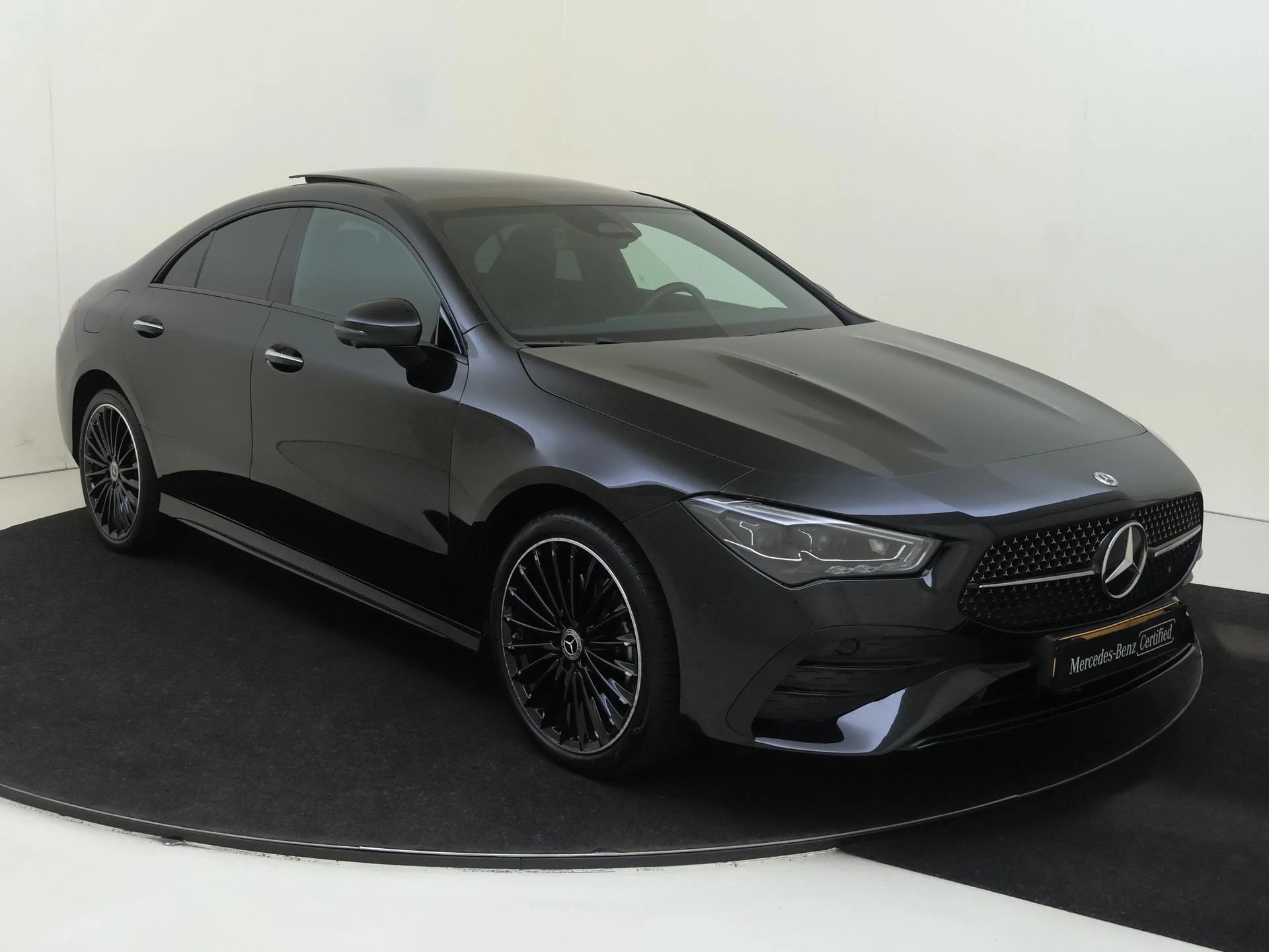 Mercedes-Benz CLA 250 e Star Edition AMG Line Plus