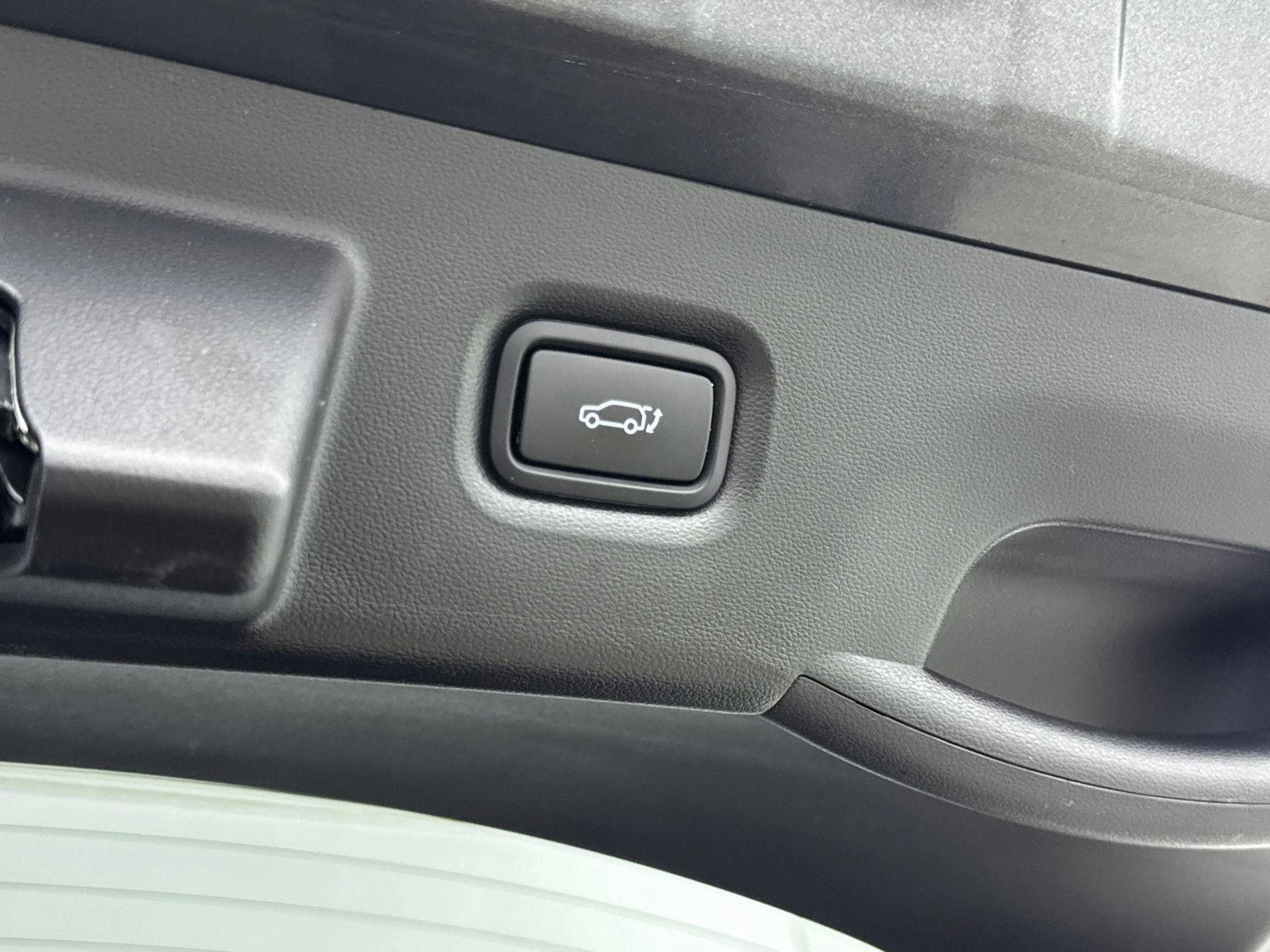 Hyundai-IONIQ 5-image-18