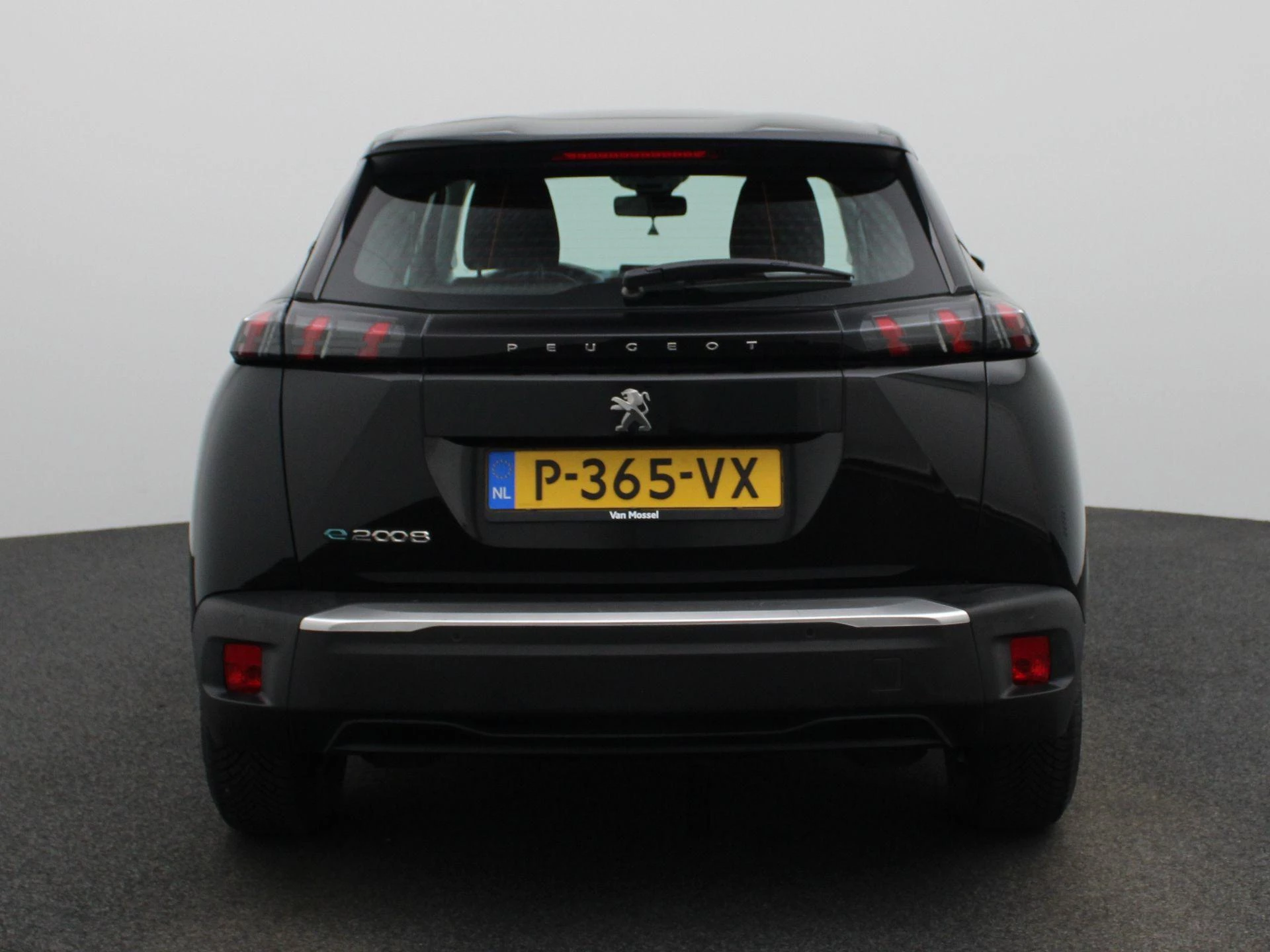 Peugeot e-2008 EV Active 50 kWh