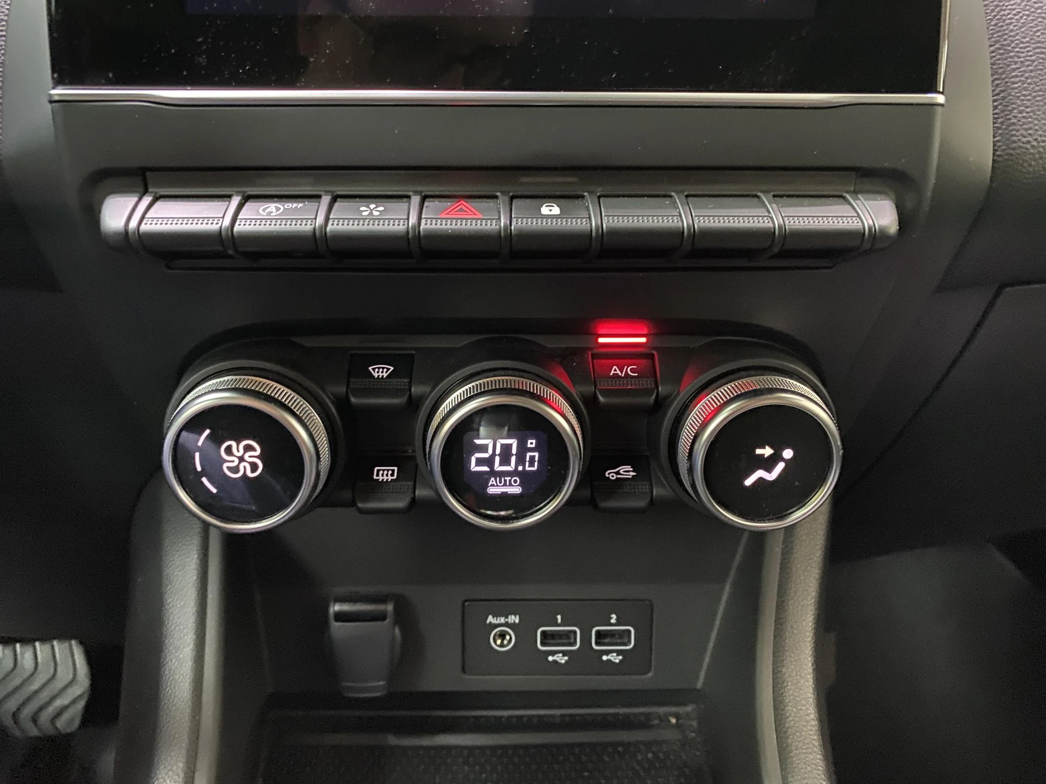 Renault-Captur-image-18