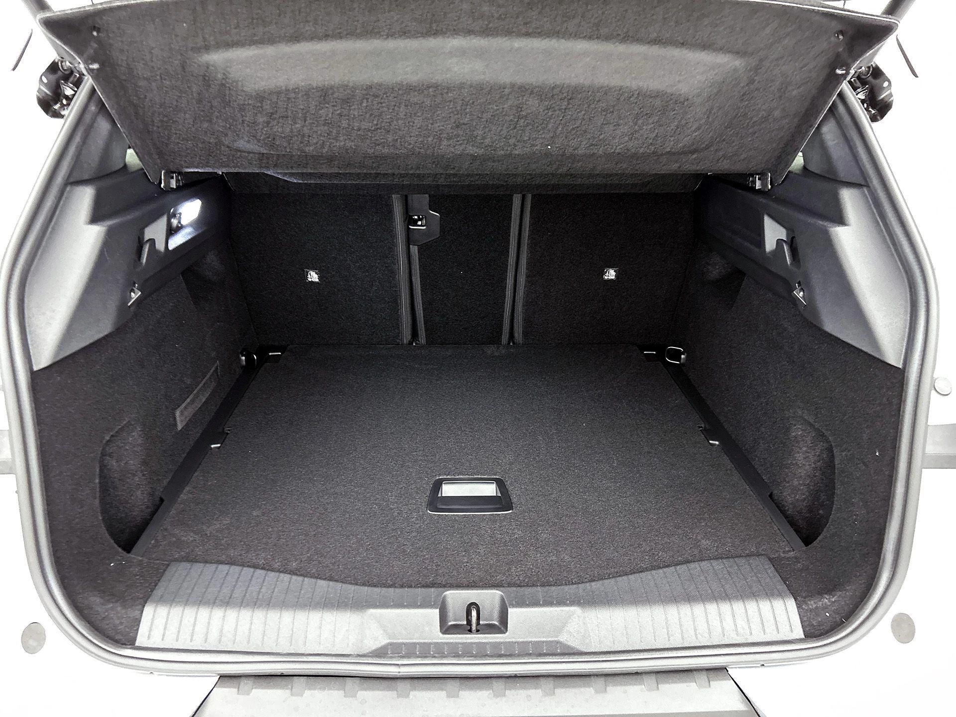 Opel-Grandland-image-13